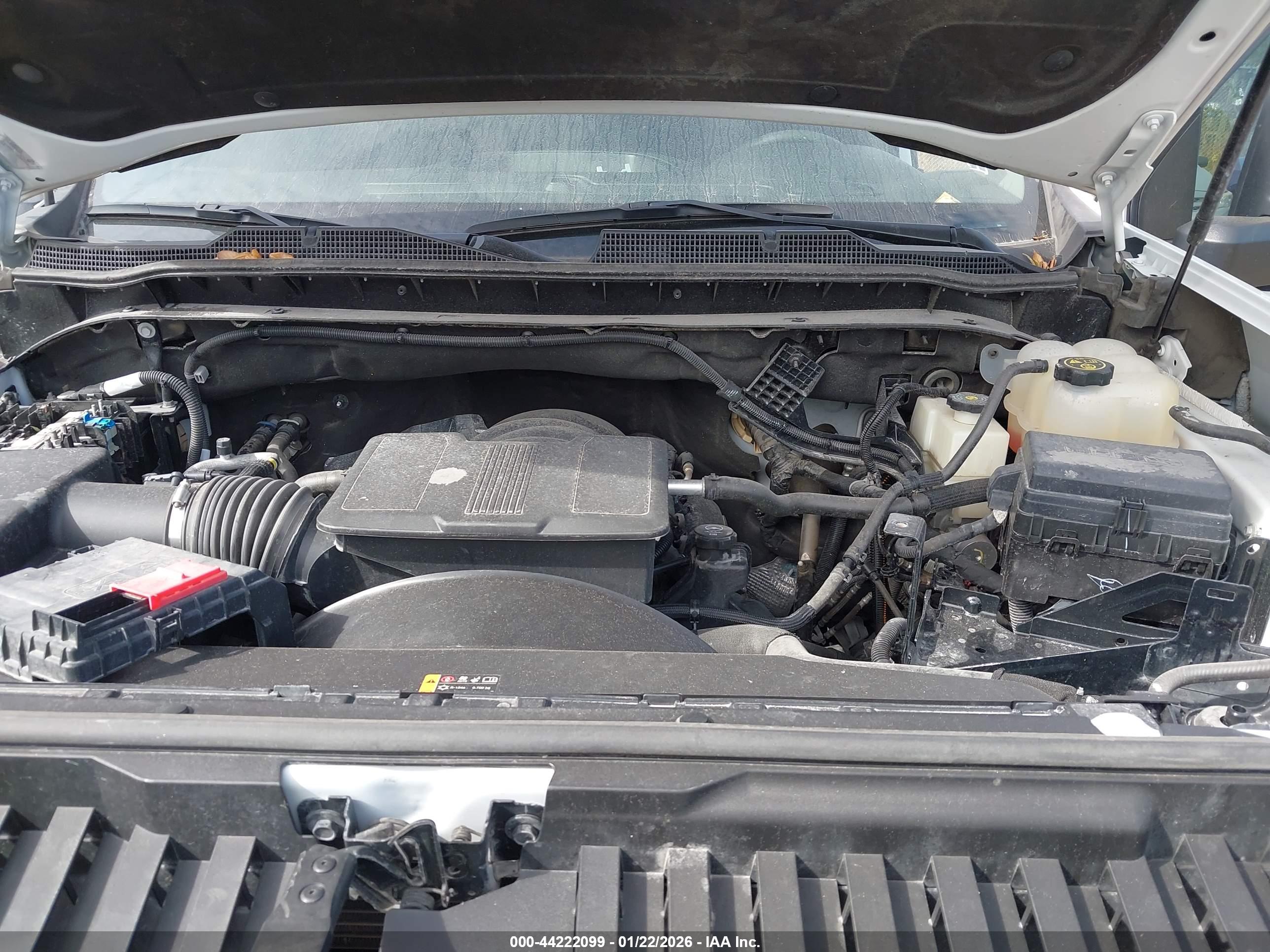 CHEVROLET SILVERADO image 10