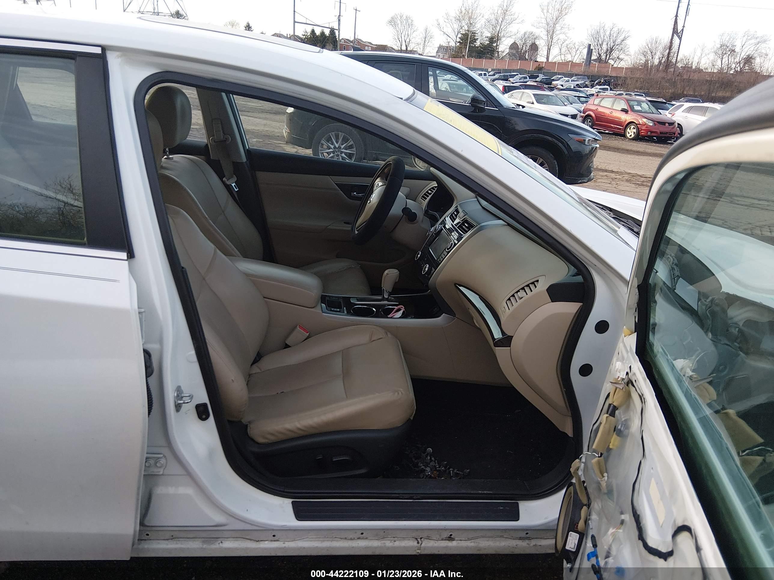 NISSAN ALTIMA image 5