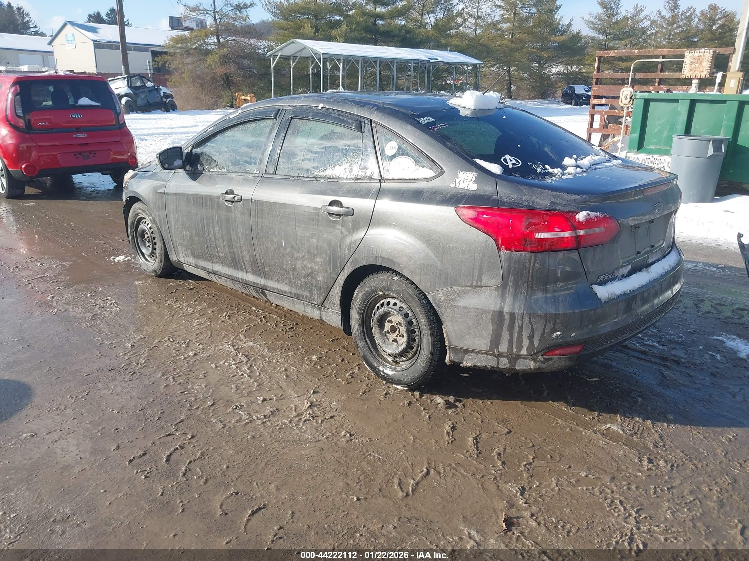 FORD FOCUS image 3