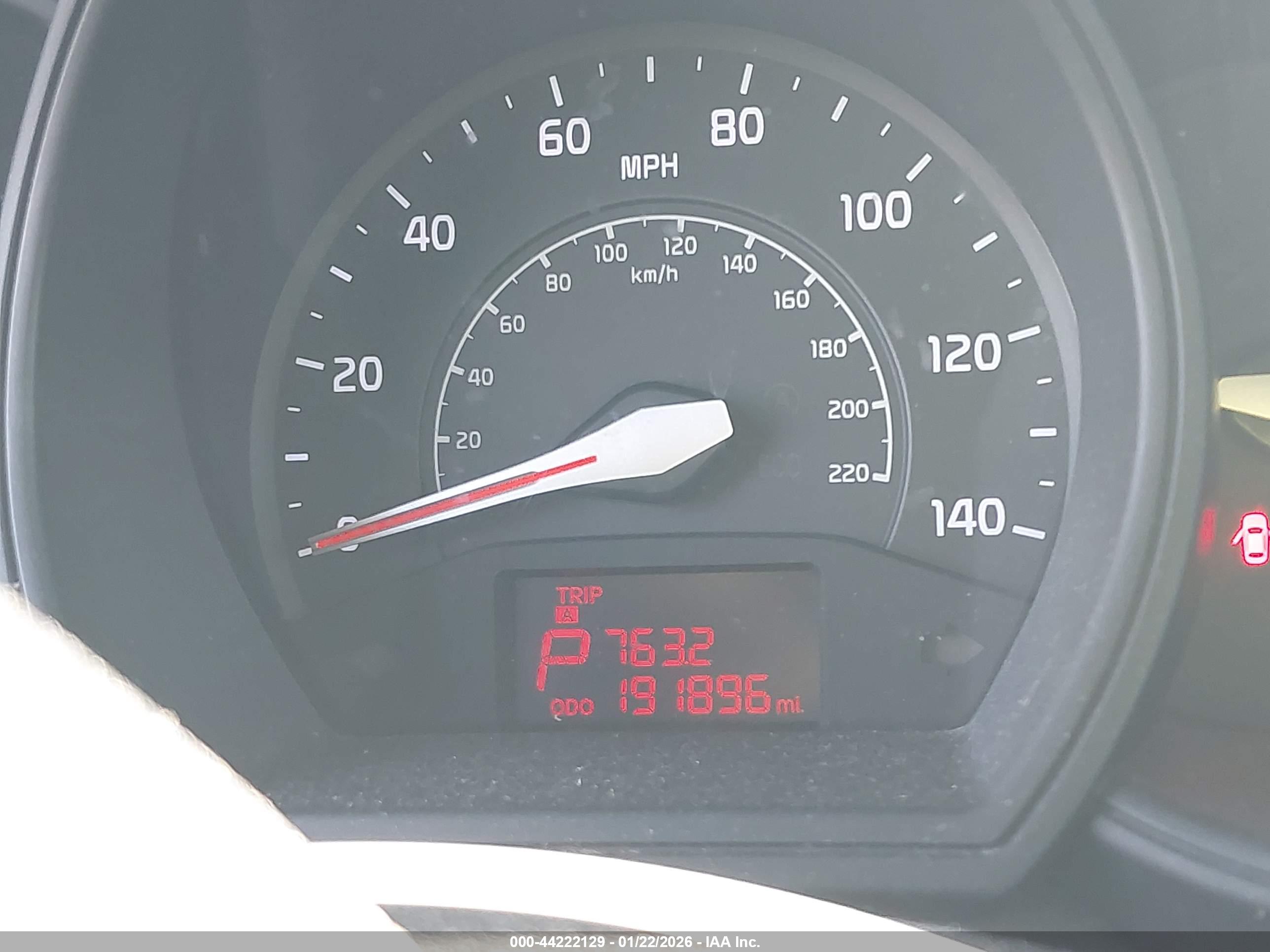 KIA RIO image 7