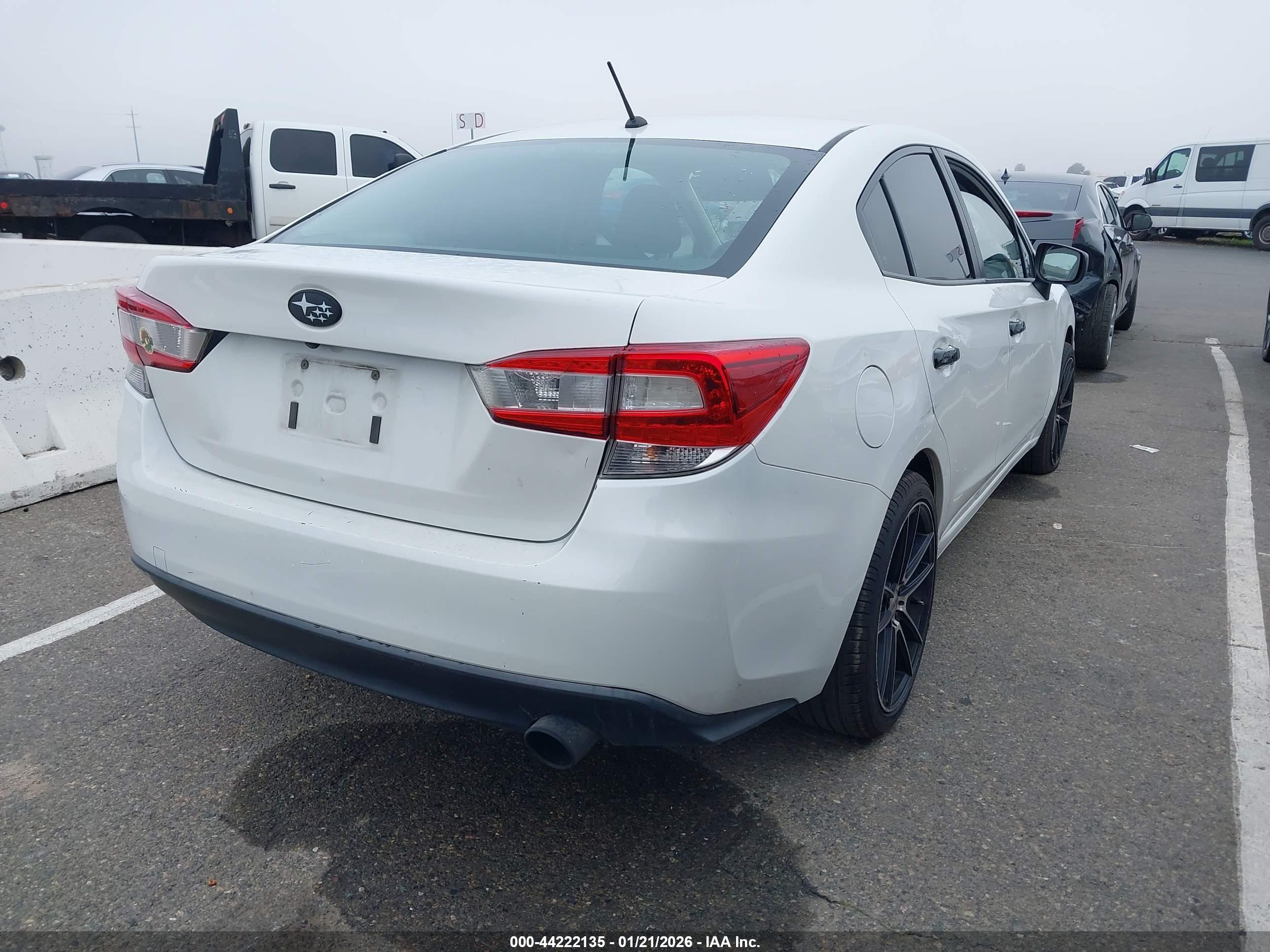SUBARU IMPREZA image 4