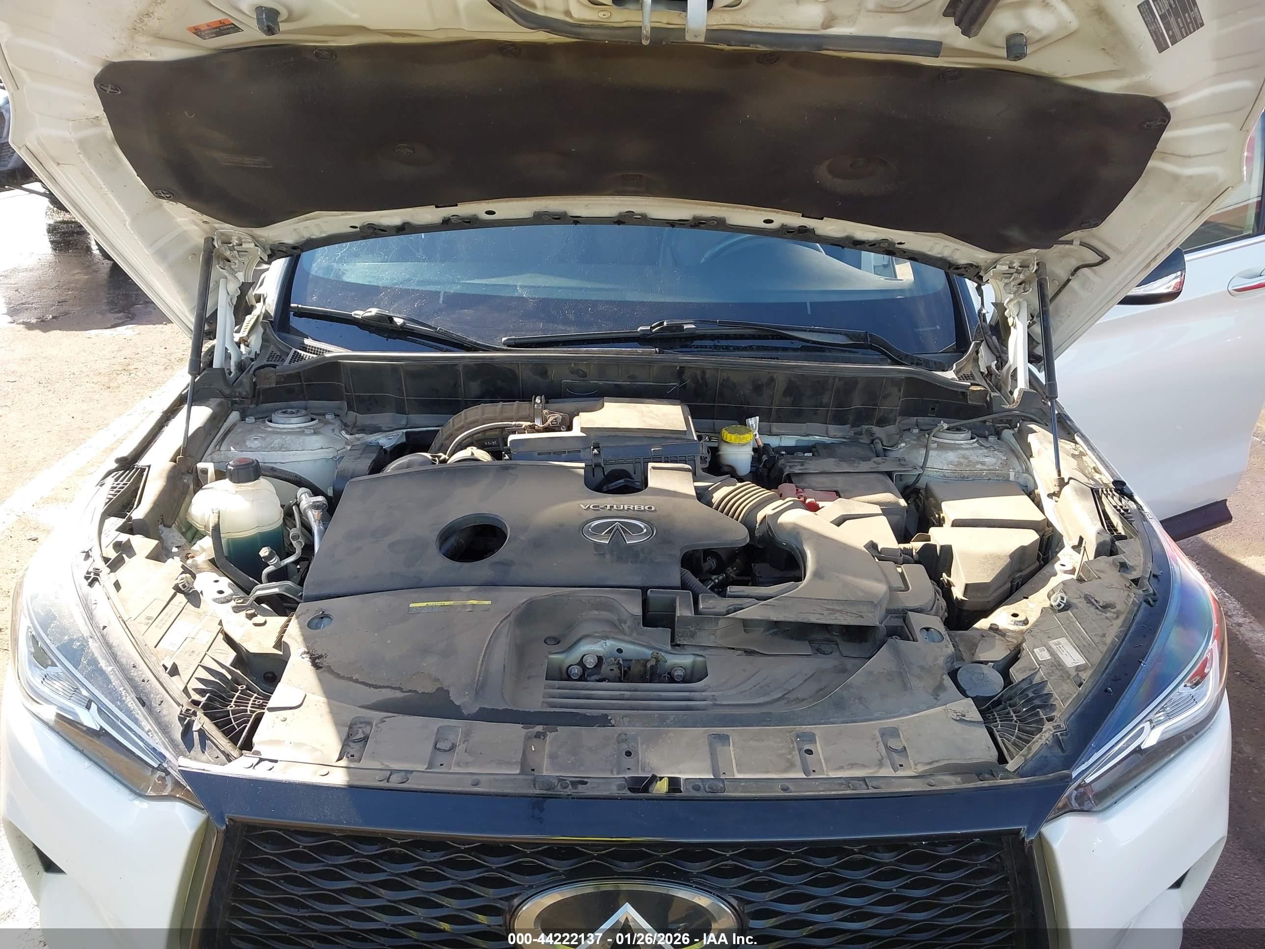 INFINITI QX50 image 10