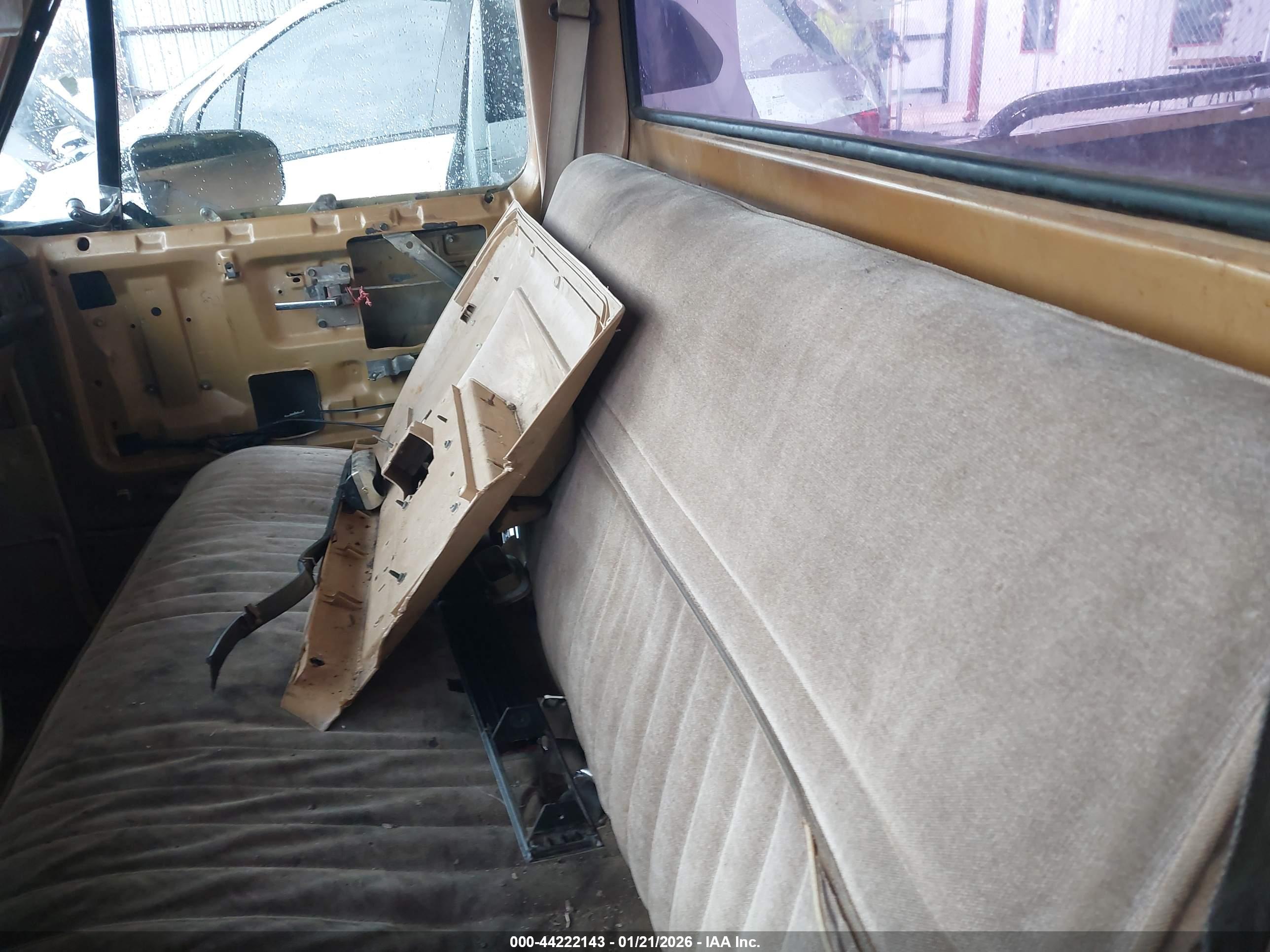 CHEVROLET C10 image 8