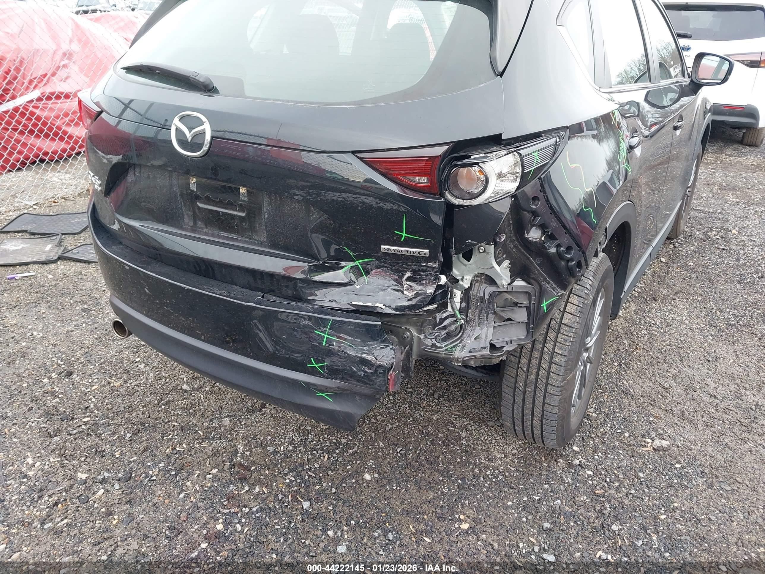 MAZDA CX-5 image 6