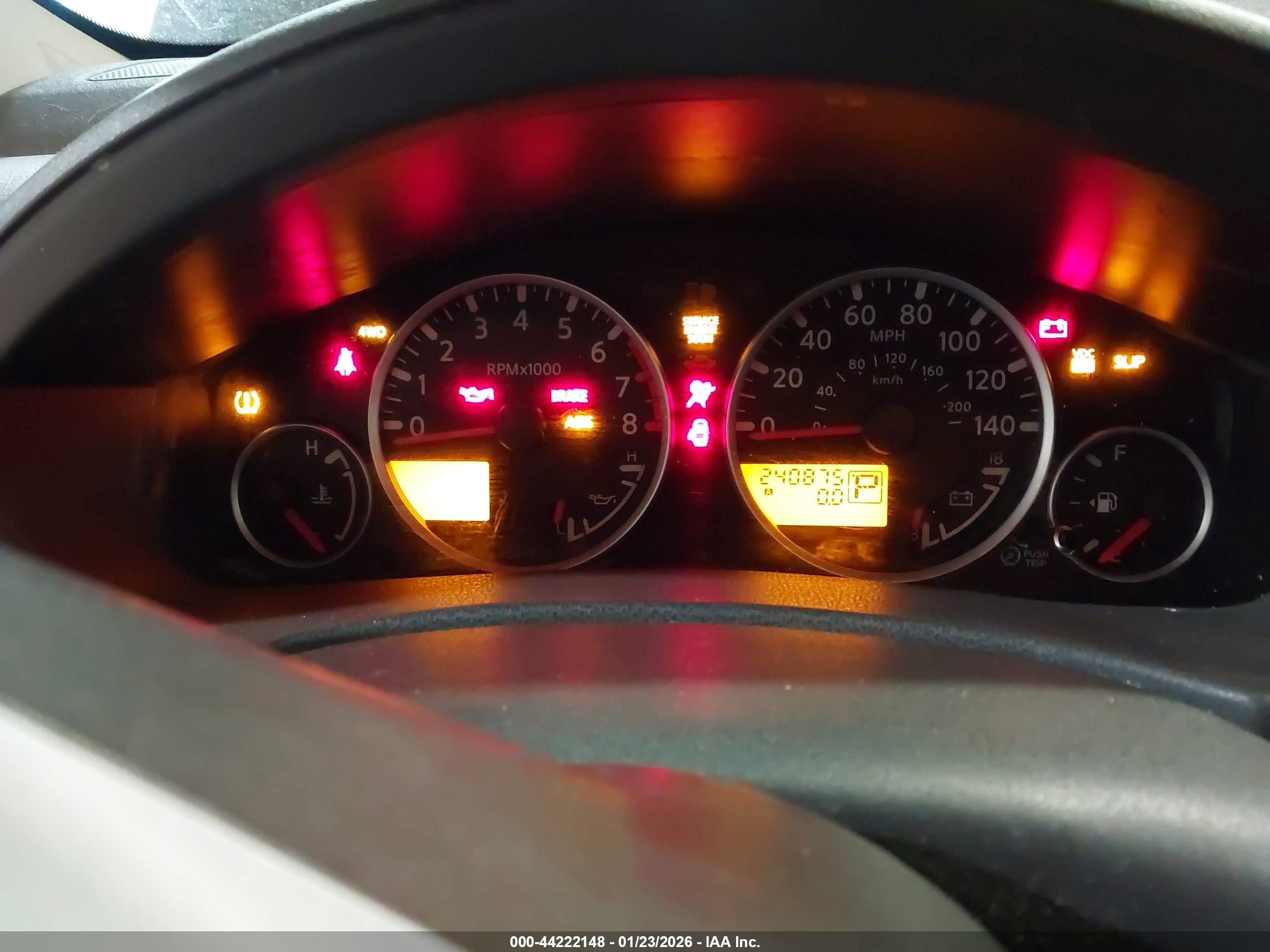 NISSAN PATHFINDER image 7