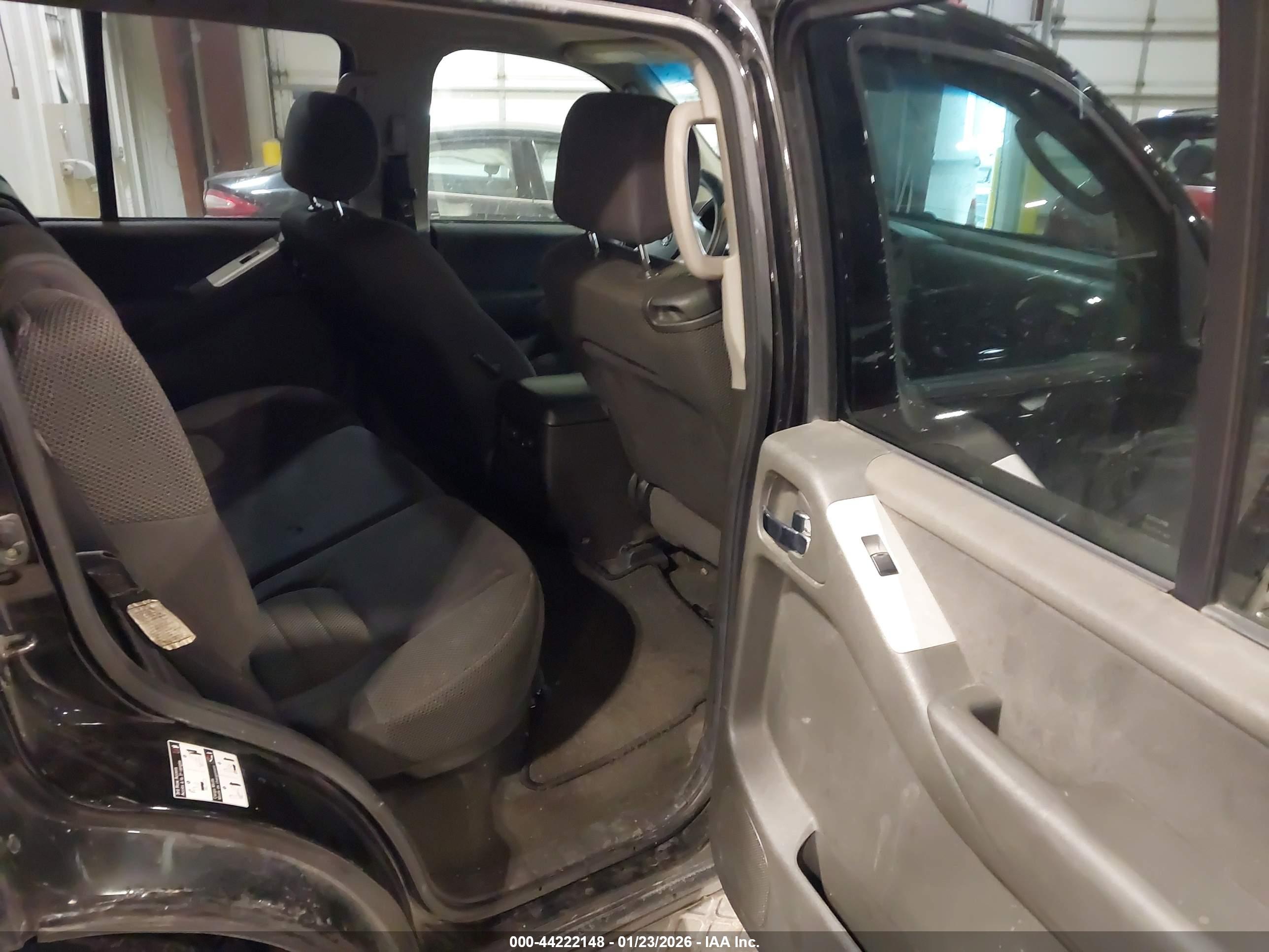 NISSAN PATHFINDER image 8