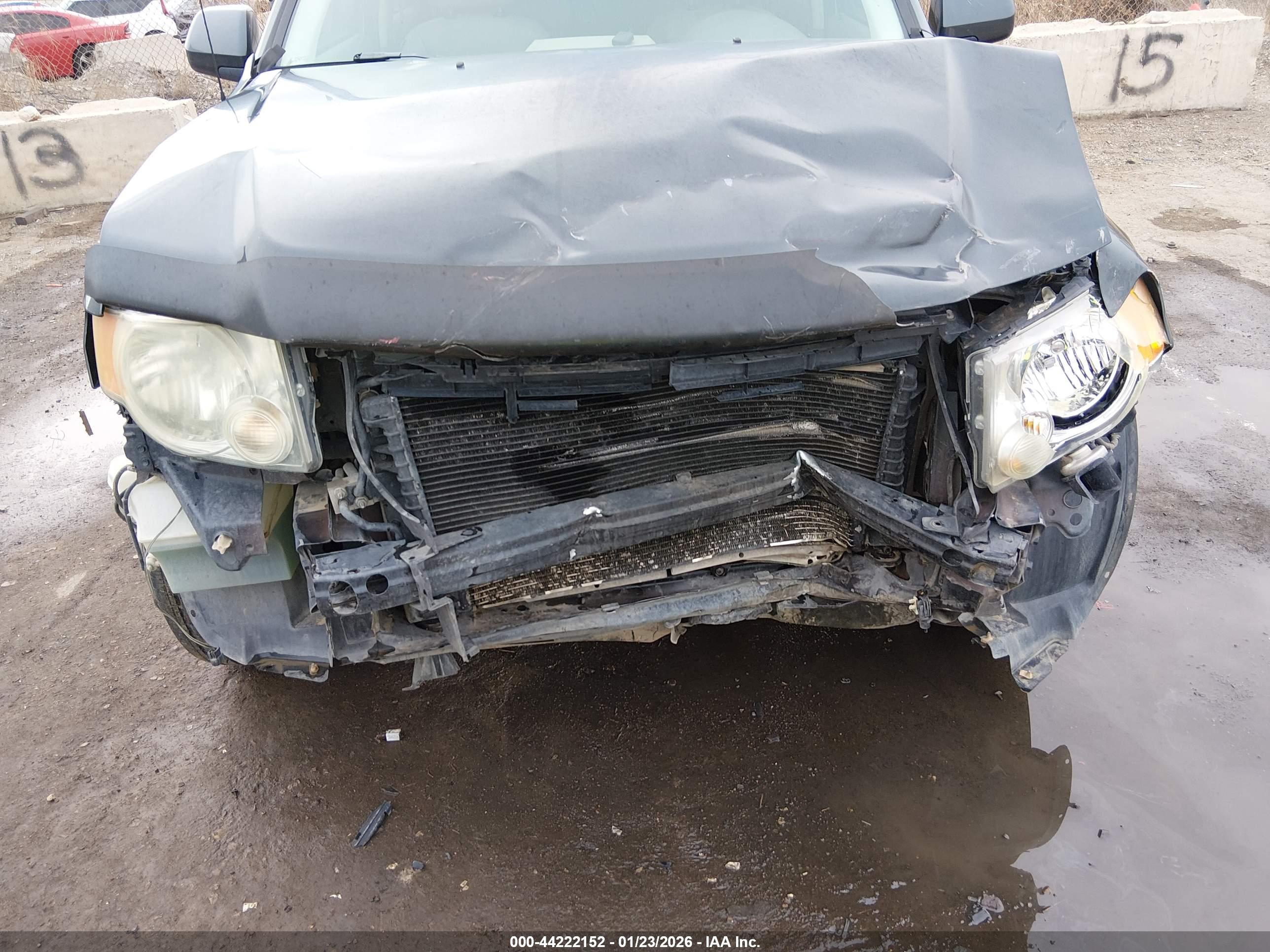 FORD ESCAPE image 6