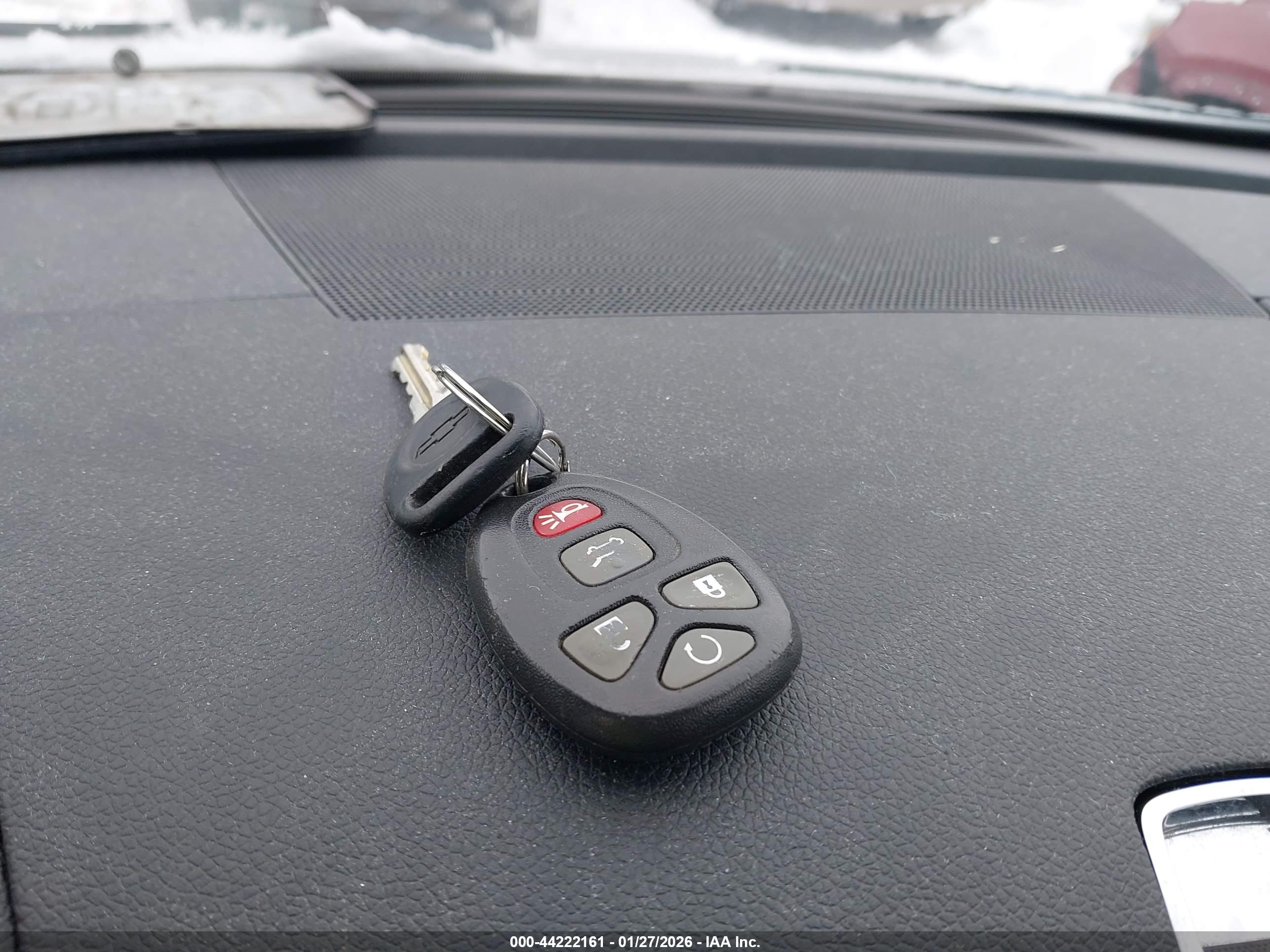 CHEVROLET TRAVERSE image 11
