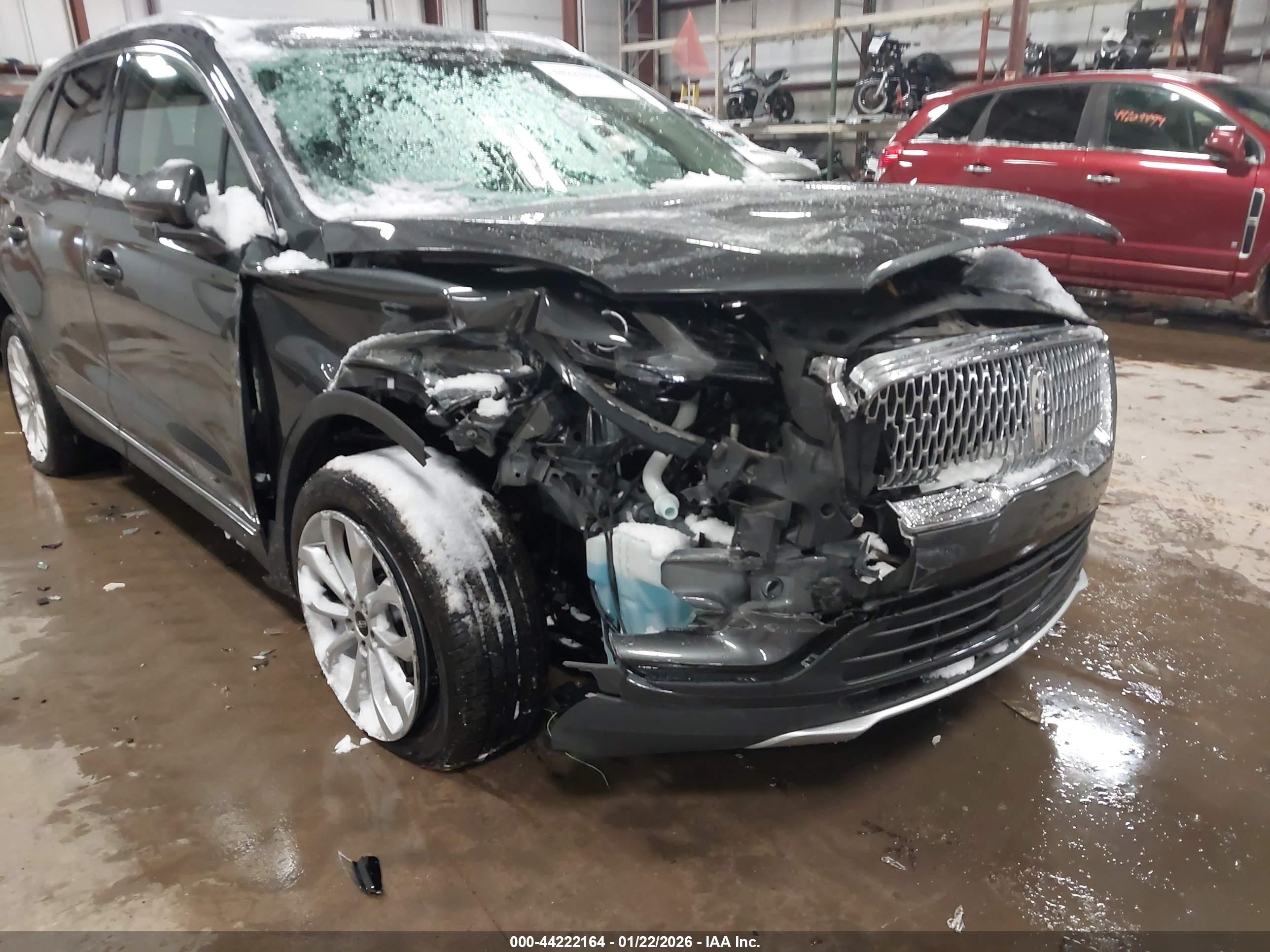 LINCOLN MKC image 6