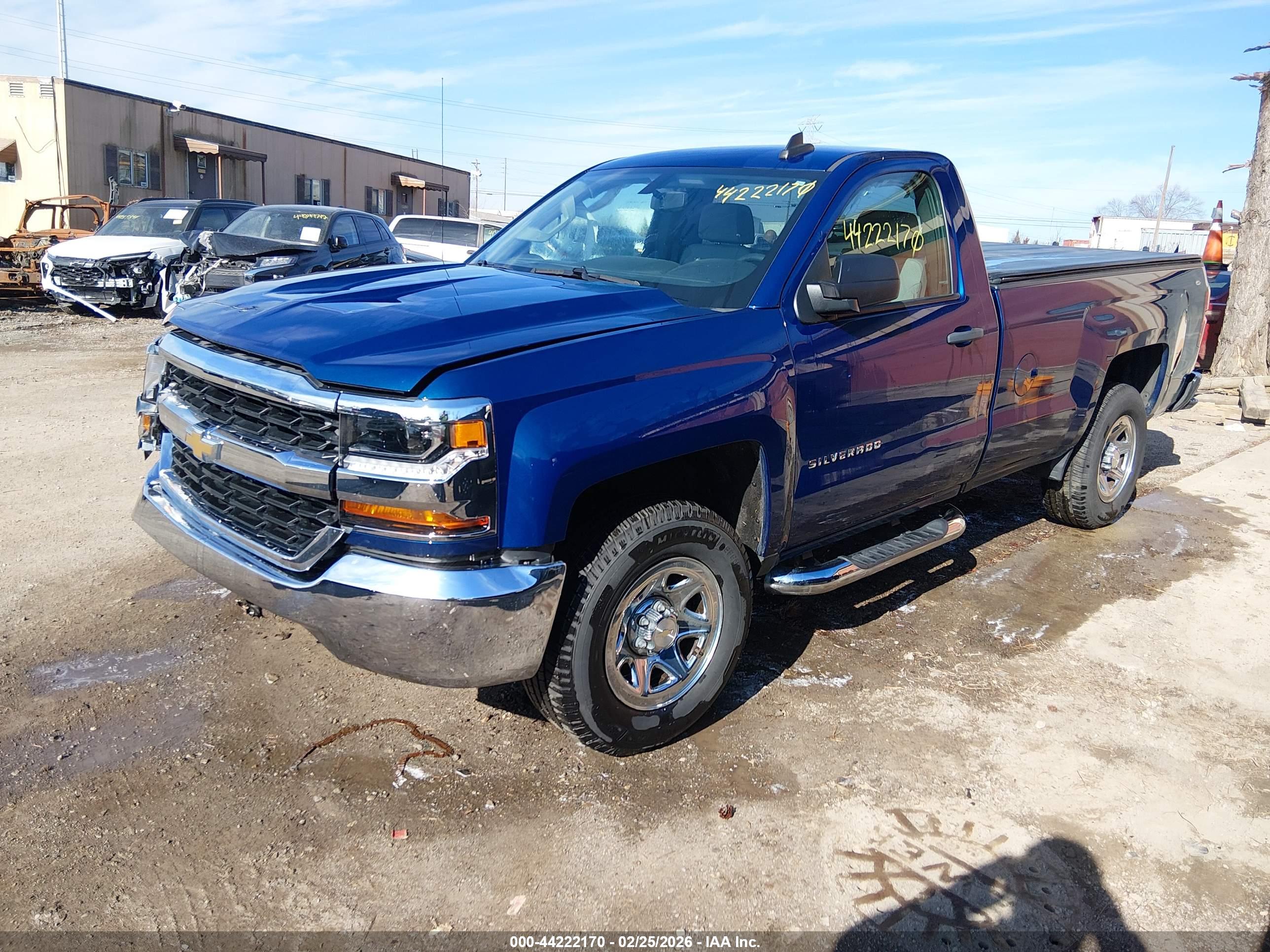 CHEVROLET SILVERADO image 2