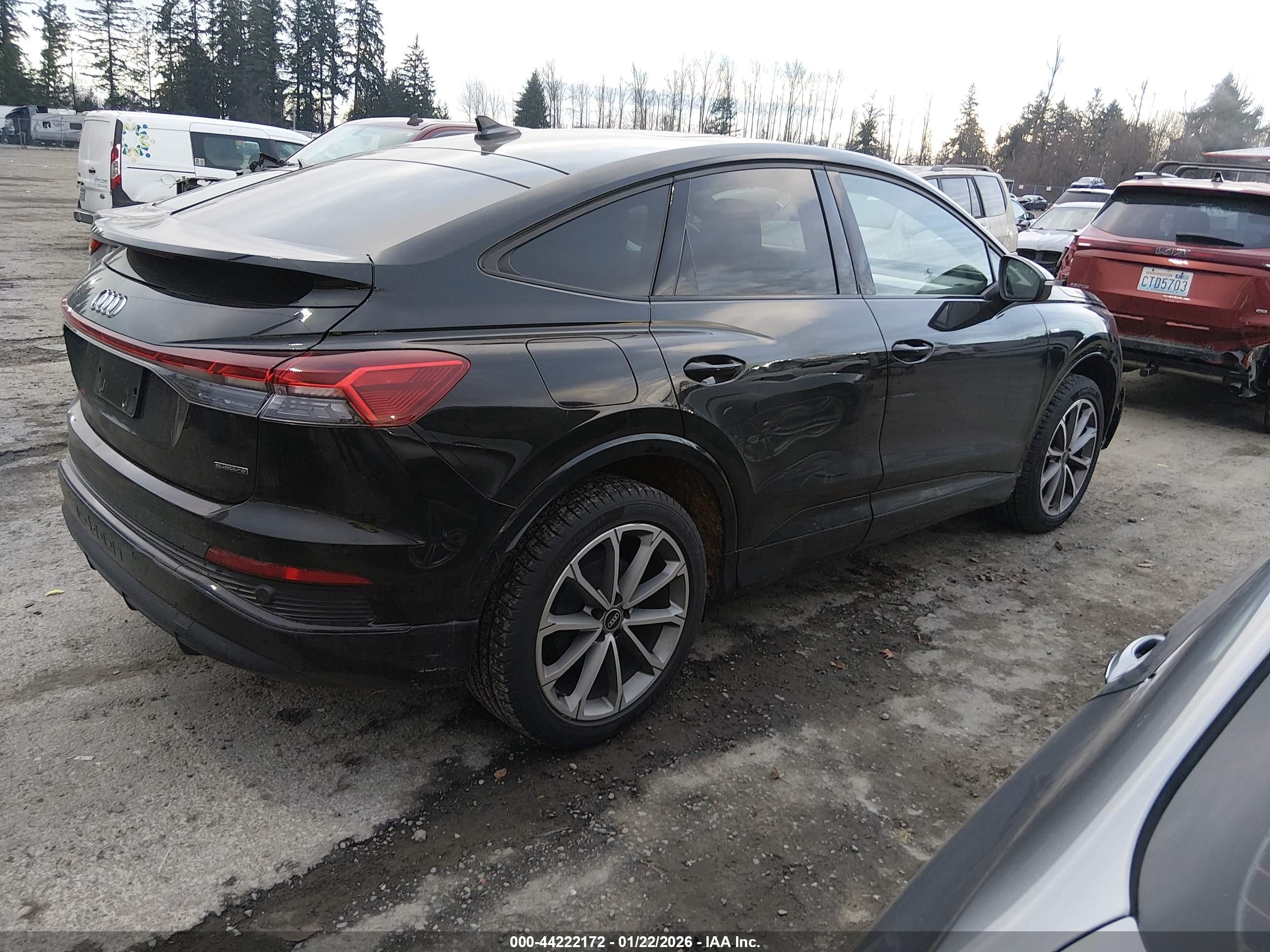 AUDI Q4 image 4