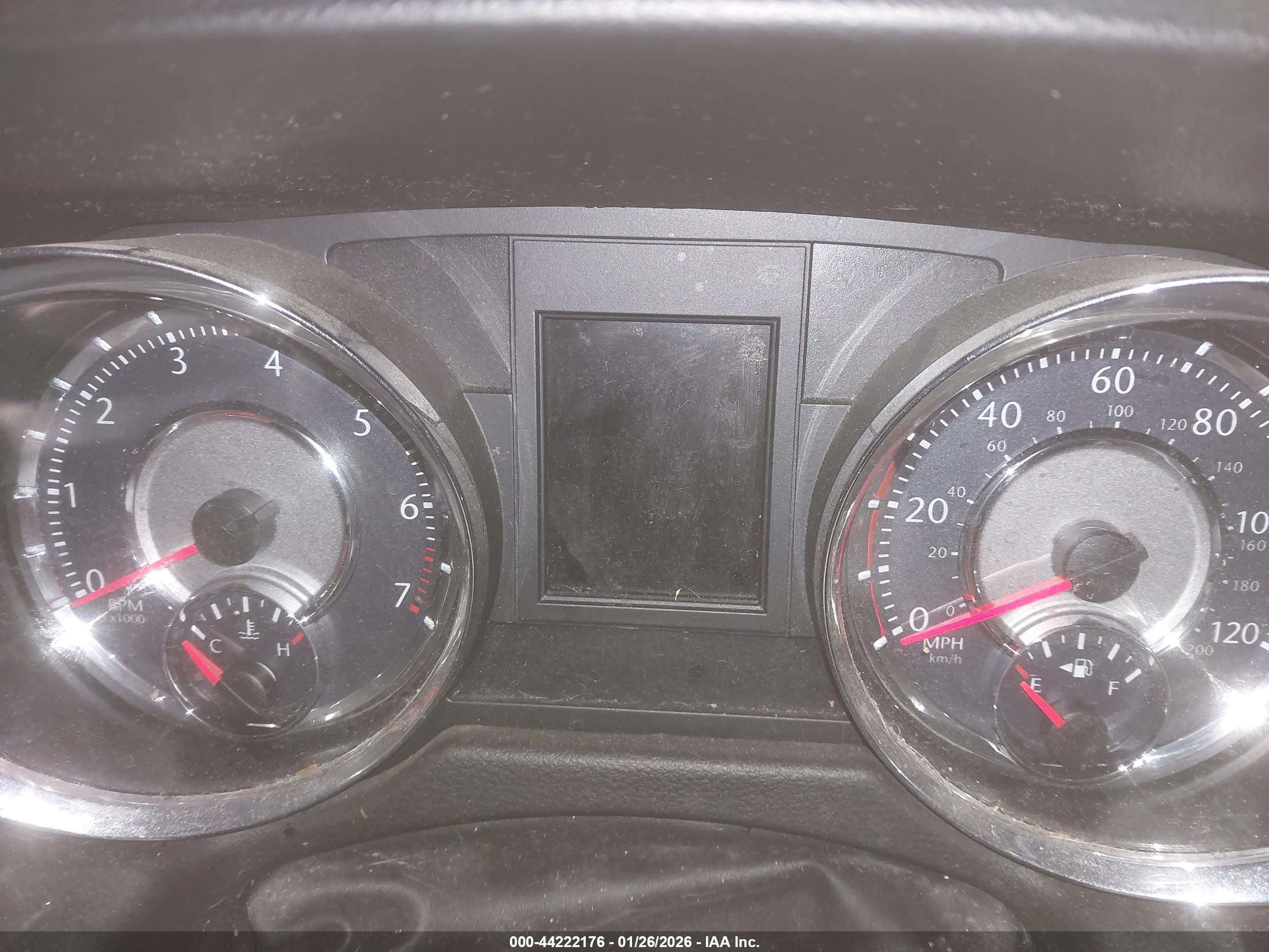 CHRYSLER TOWN image 7
