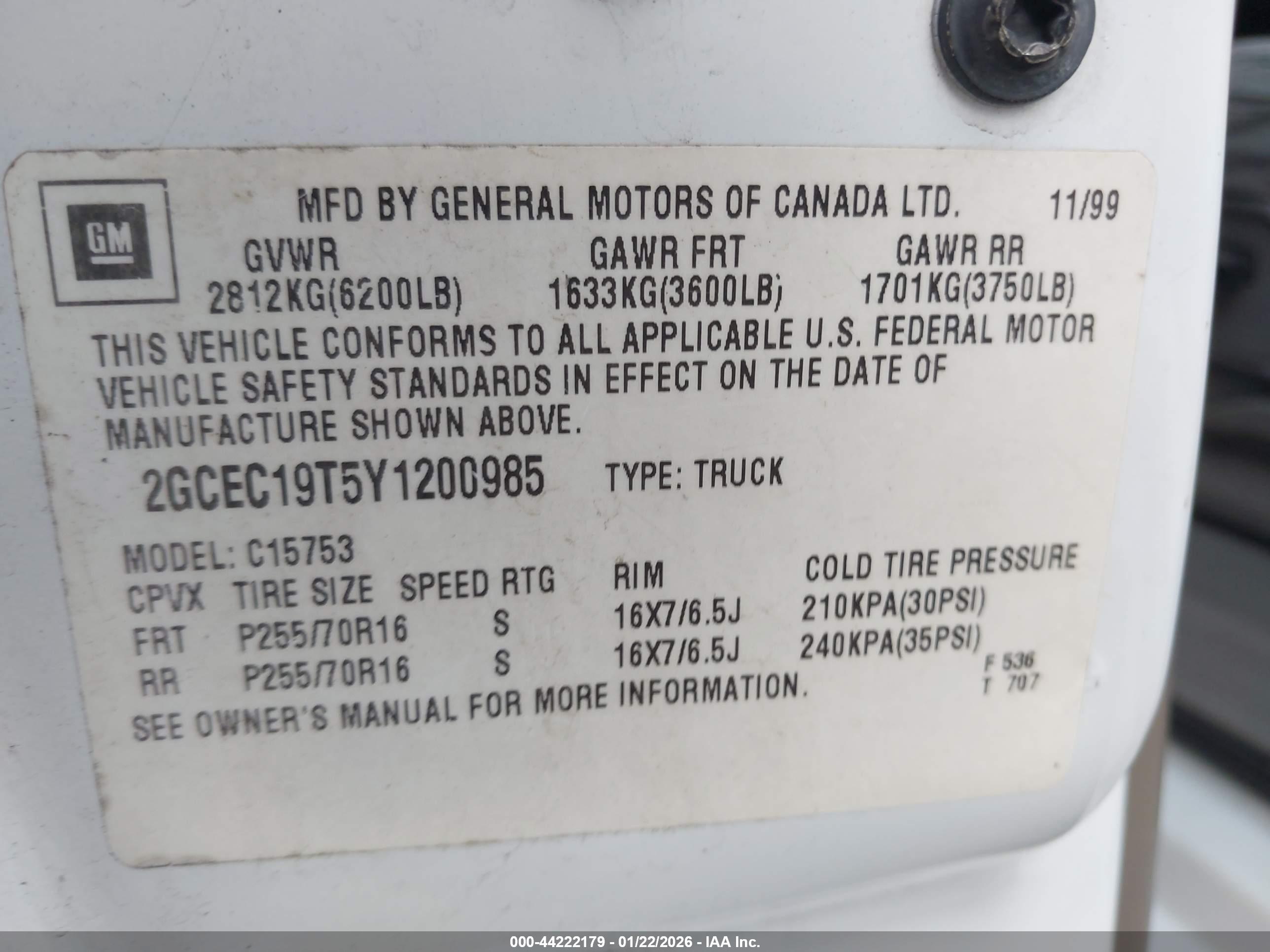 CHEVROLET SILVERADO image 9