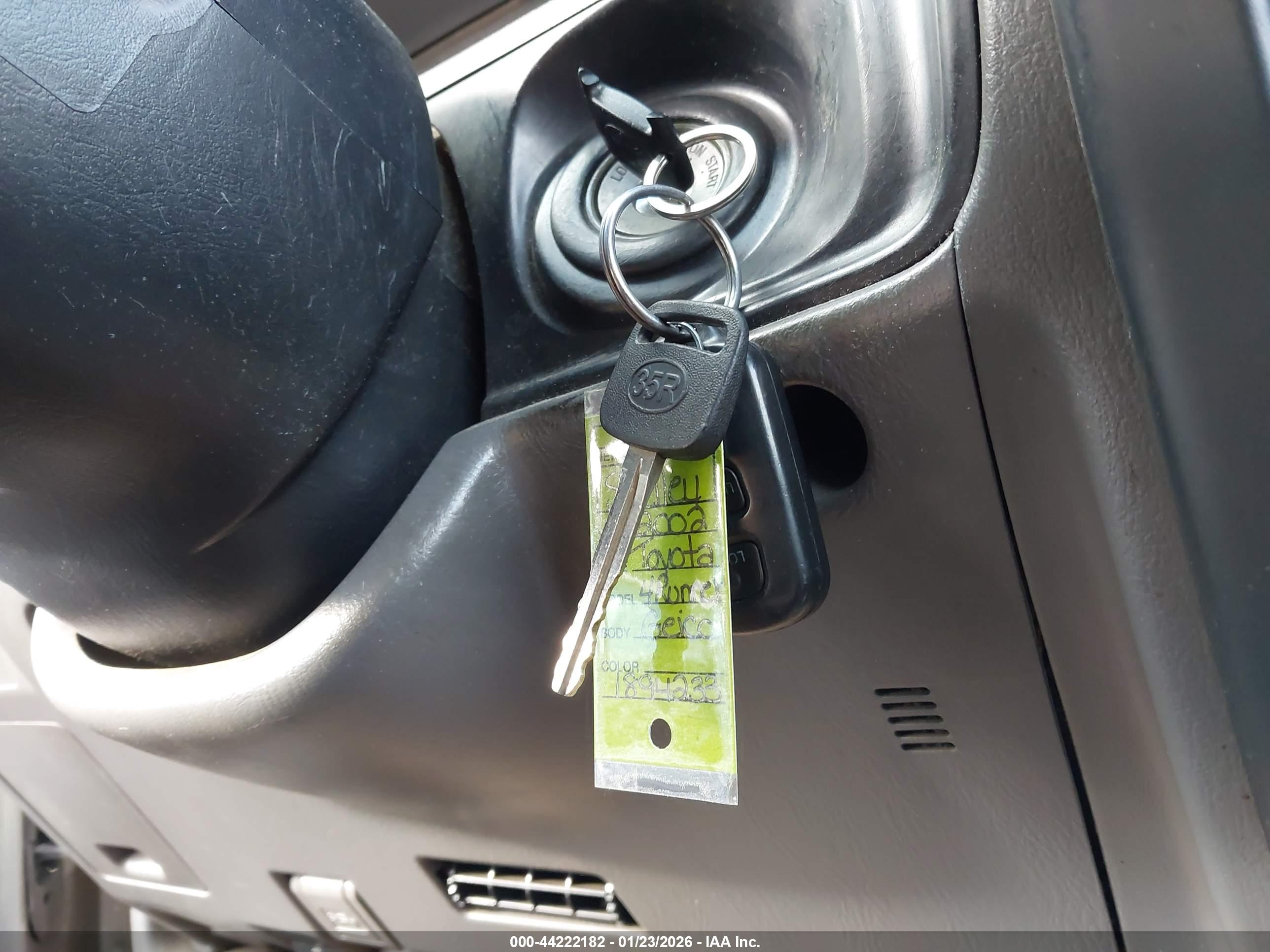 TOYOTA 4RUNNER image 11