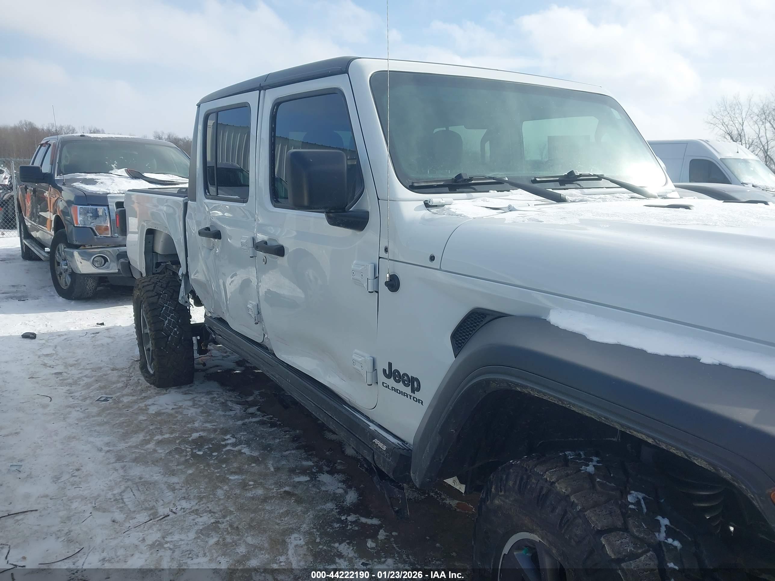 JEEP GLADIATOR image 6