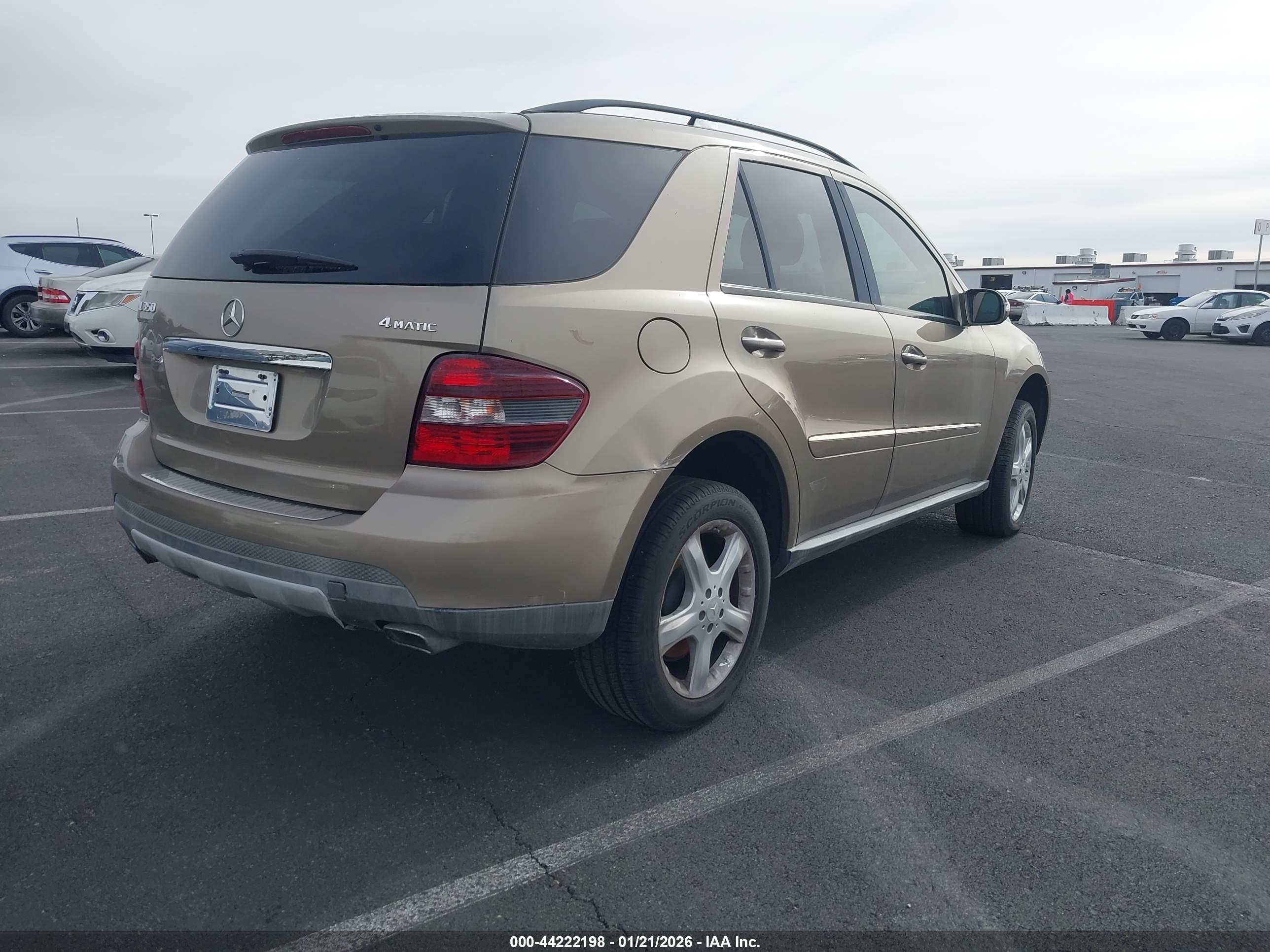 MERCEDES-BENZ ML image 4
