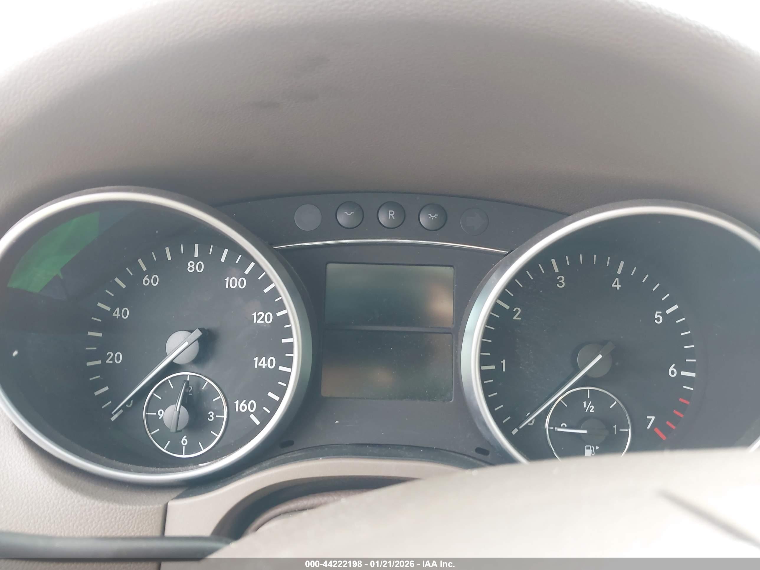 MERCEDES-BENZ ML image 7