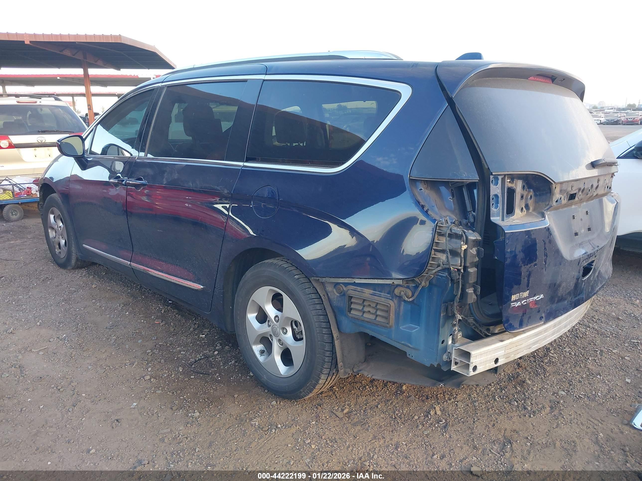 CHRYSLER PACIFICA image 3
