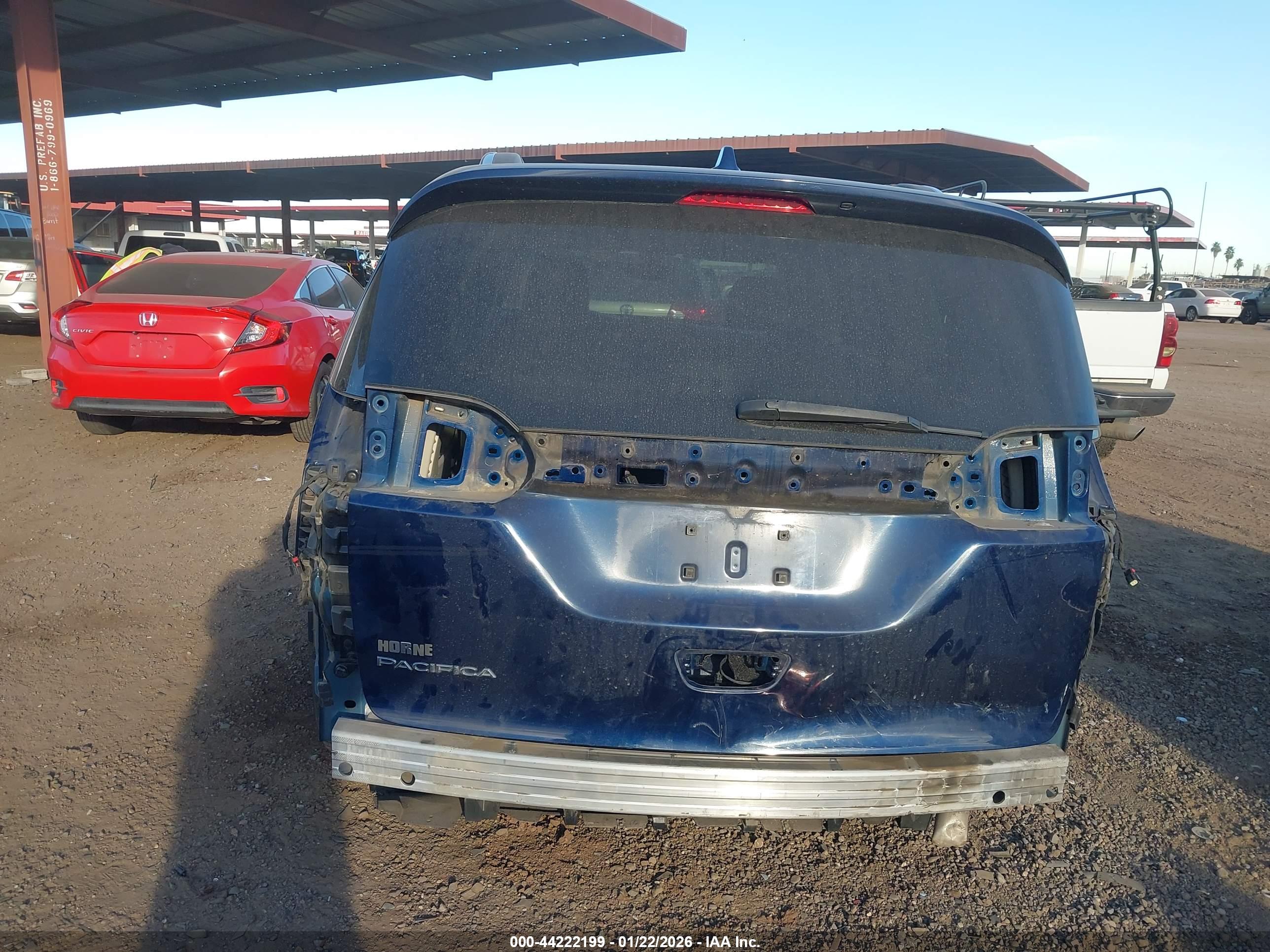 CHRYSLER PACIFICA image 6
