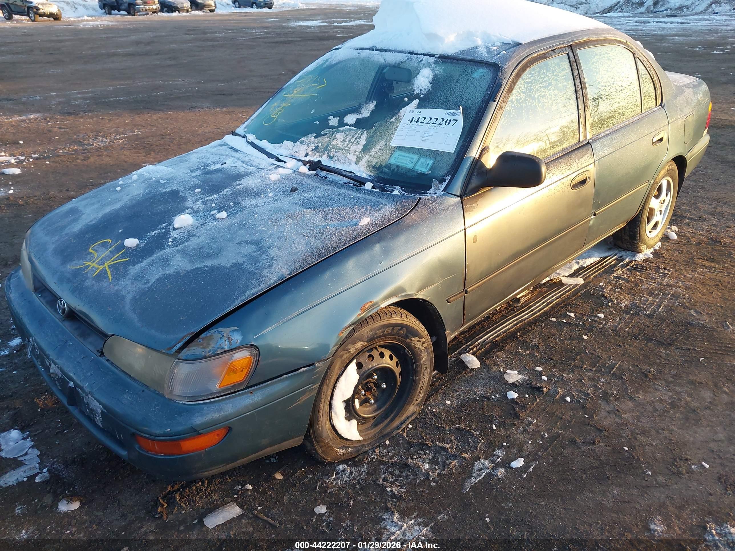 TOYOTA COROLLA image 2