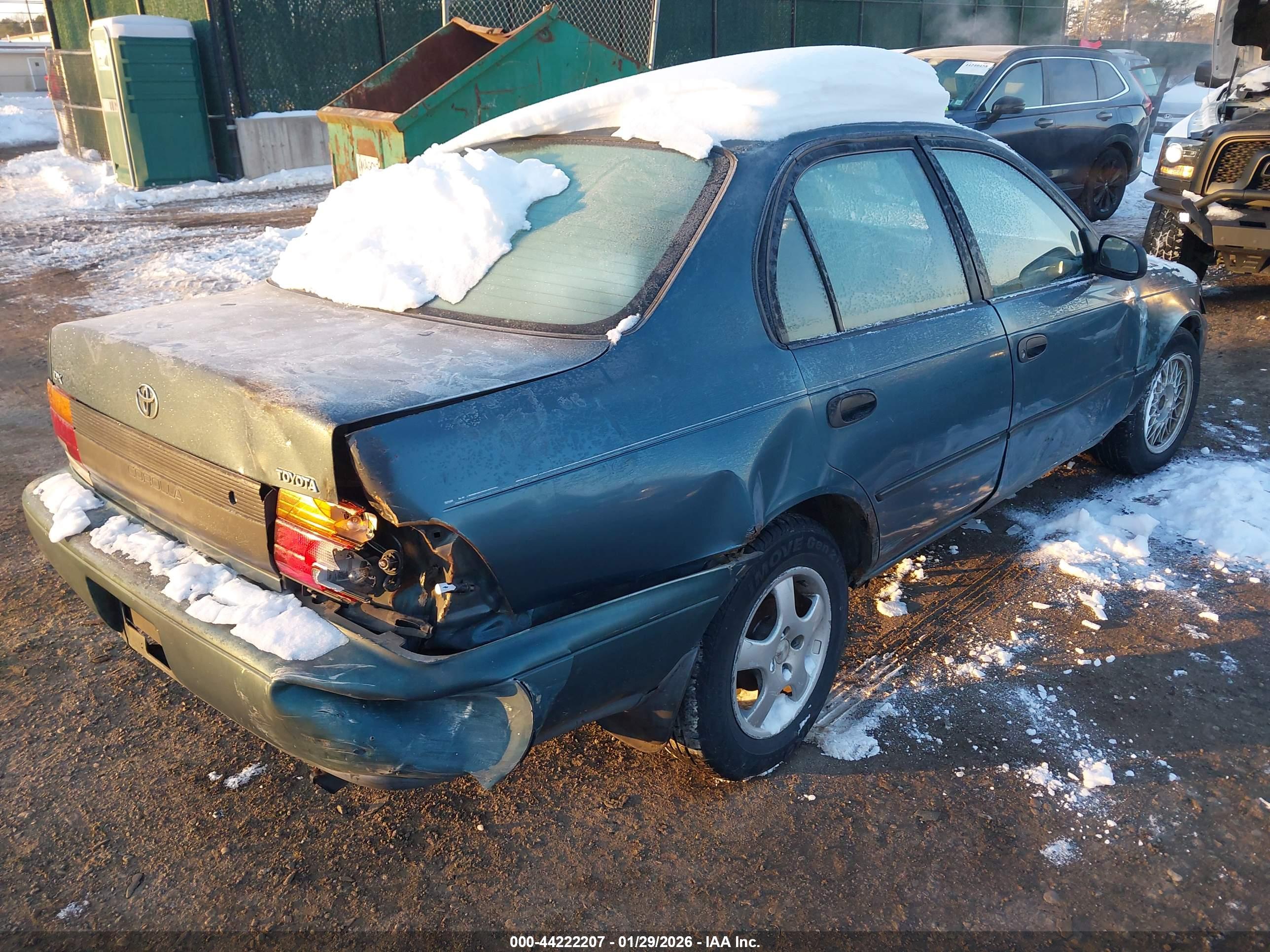TOYOTA COROLLA image 4