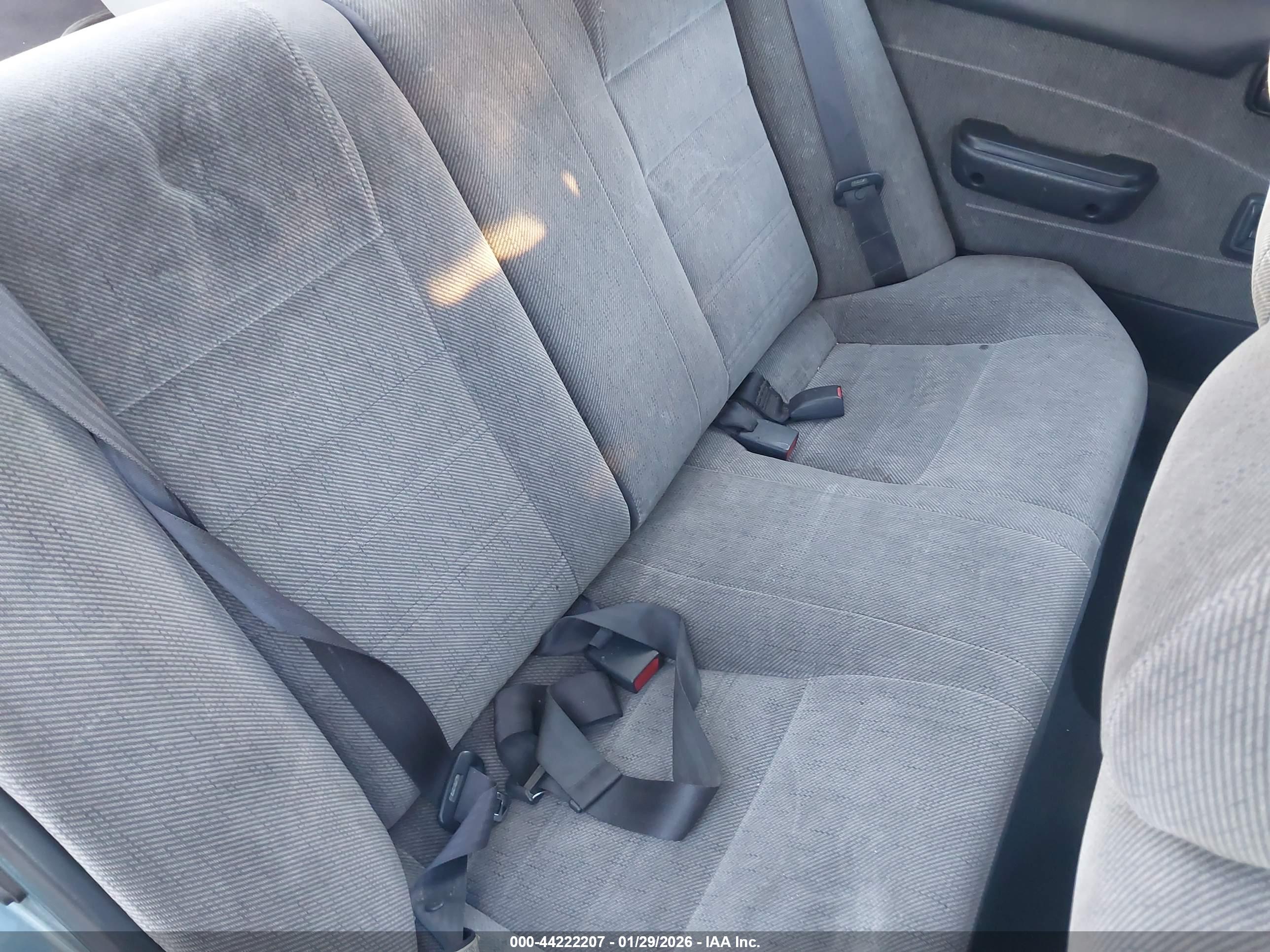 TOYOTA COROLLA image 8