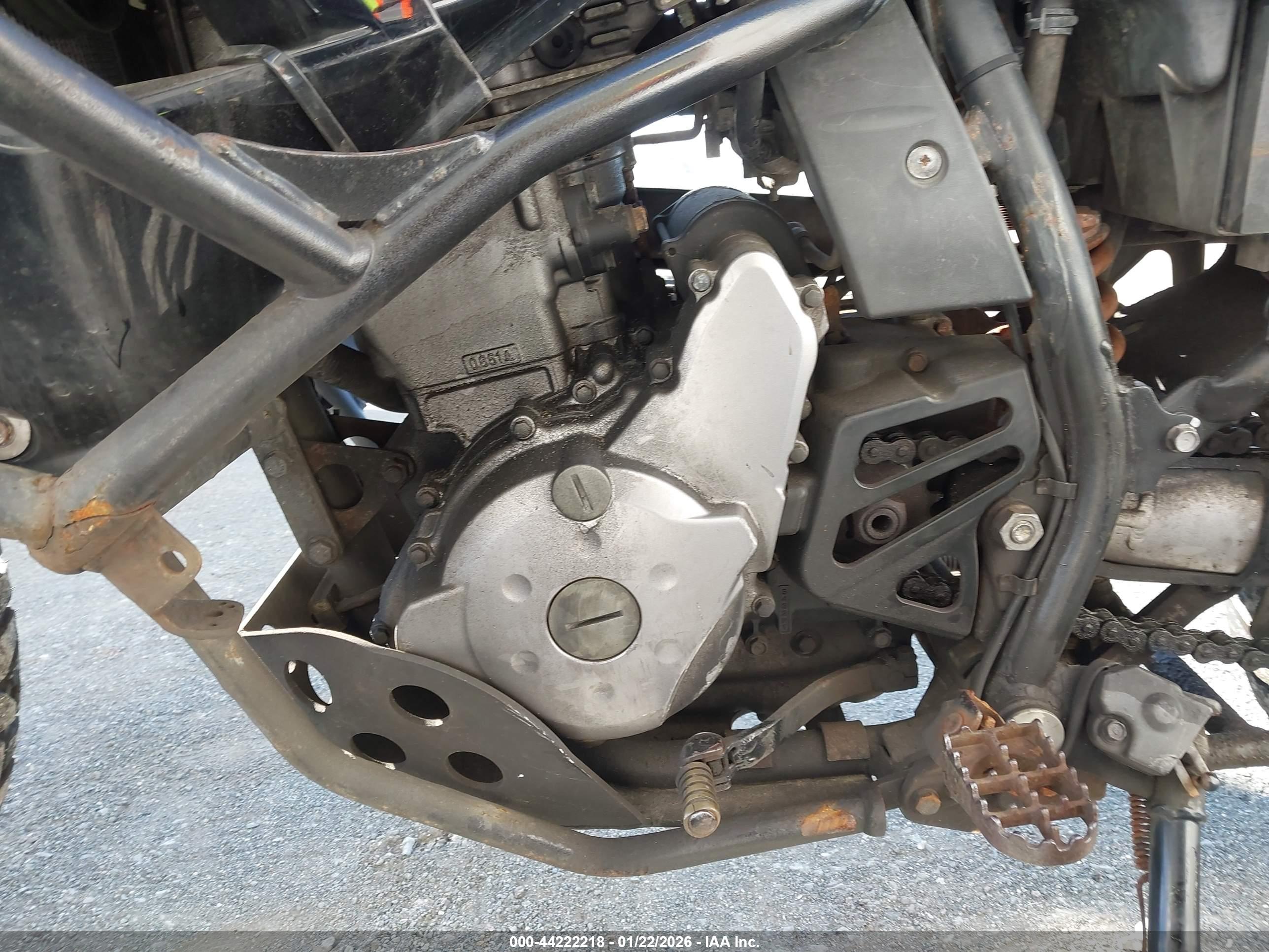 KAWASAKI KL650 image 9