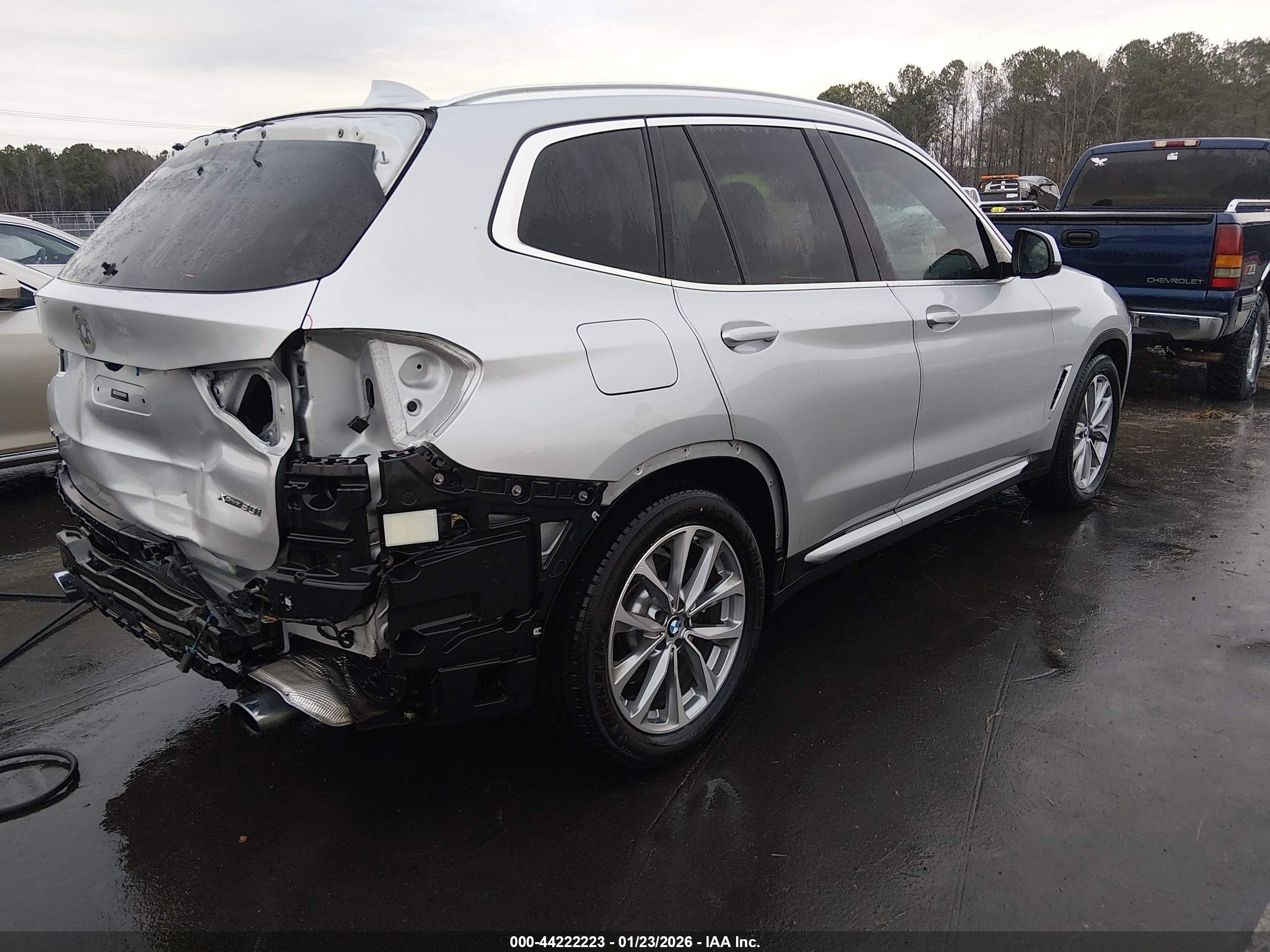 BMW X3 image 4