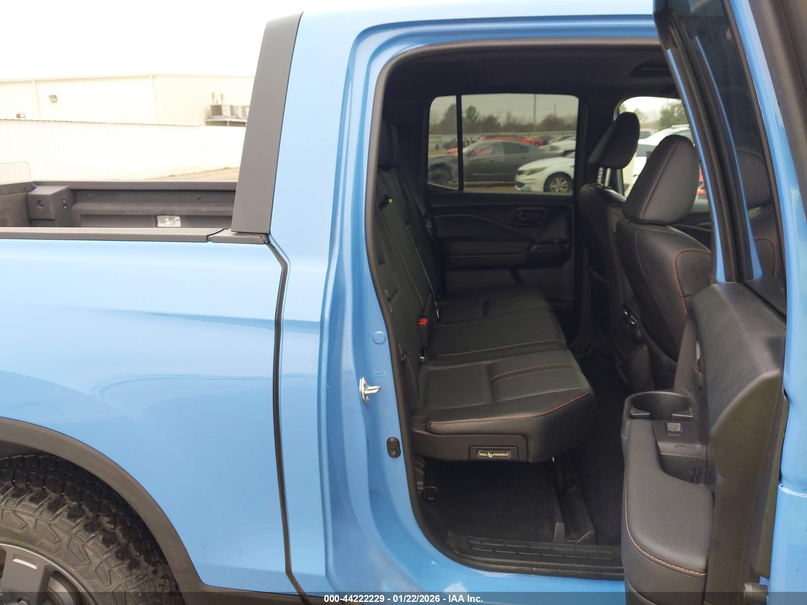 HONDA RIDGELINE image 8