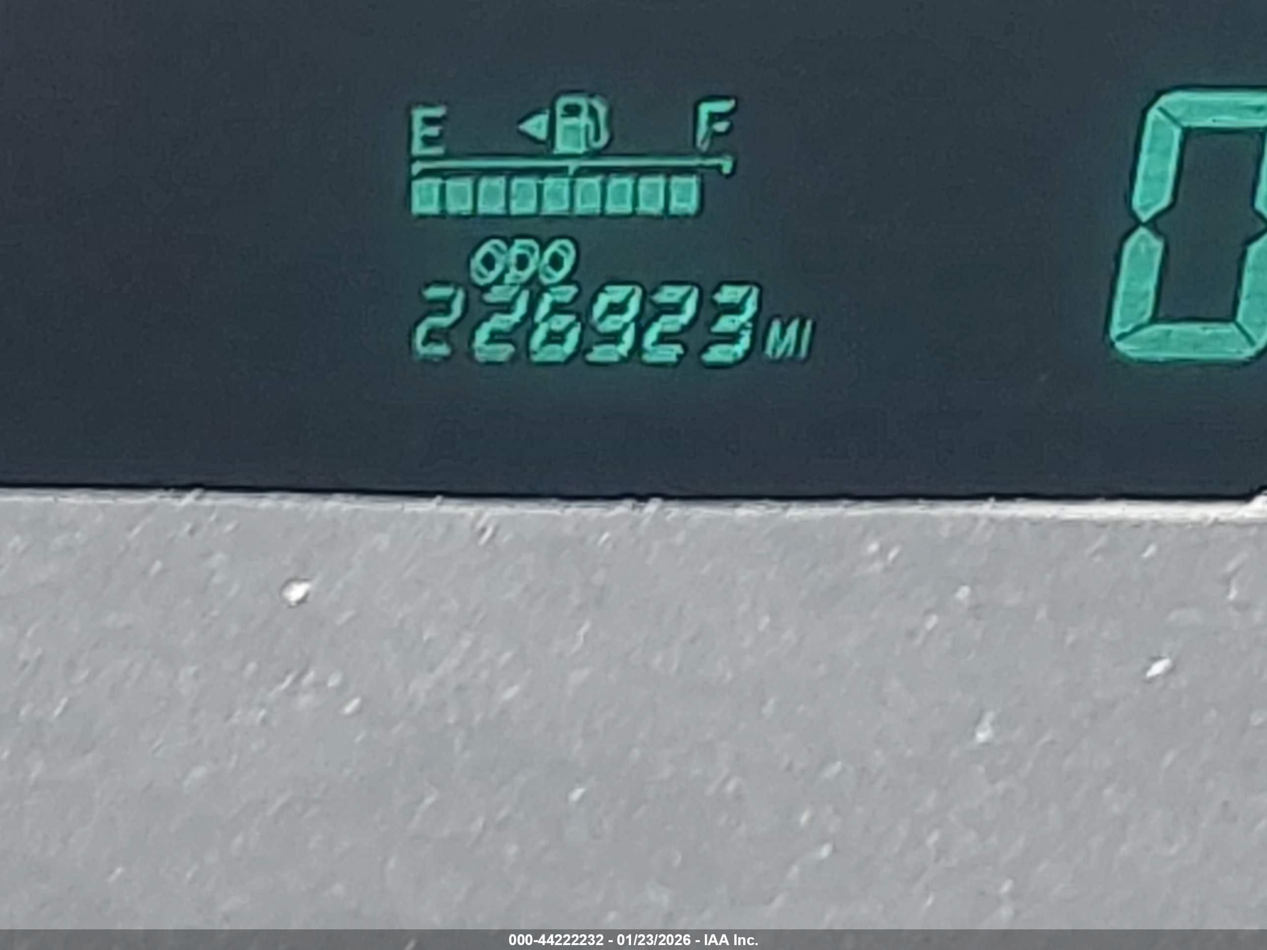 TOYOTA PRIUS image 7