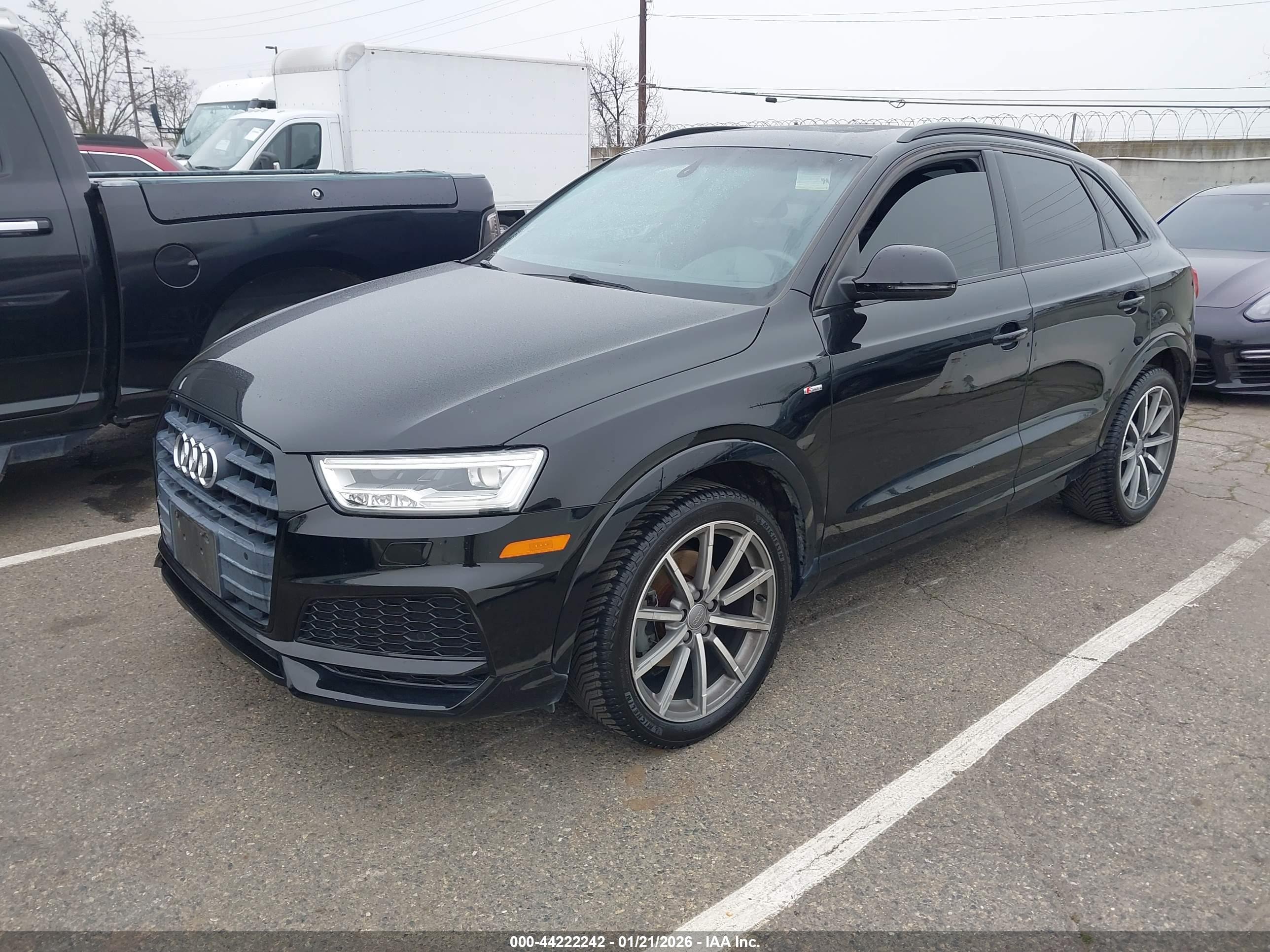 AUDI Q3 image 2