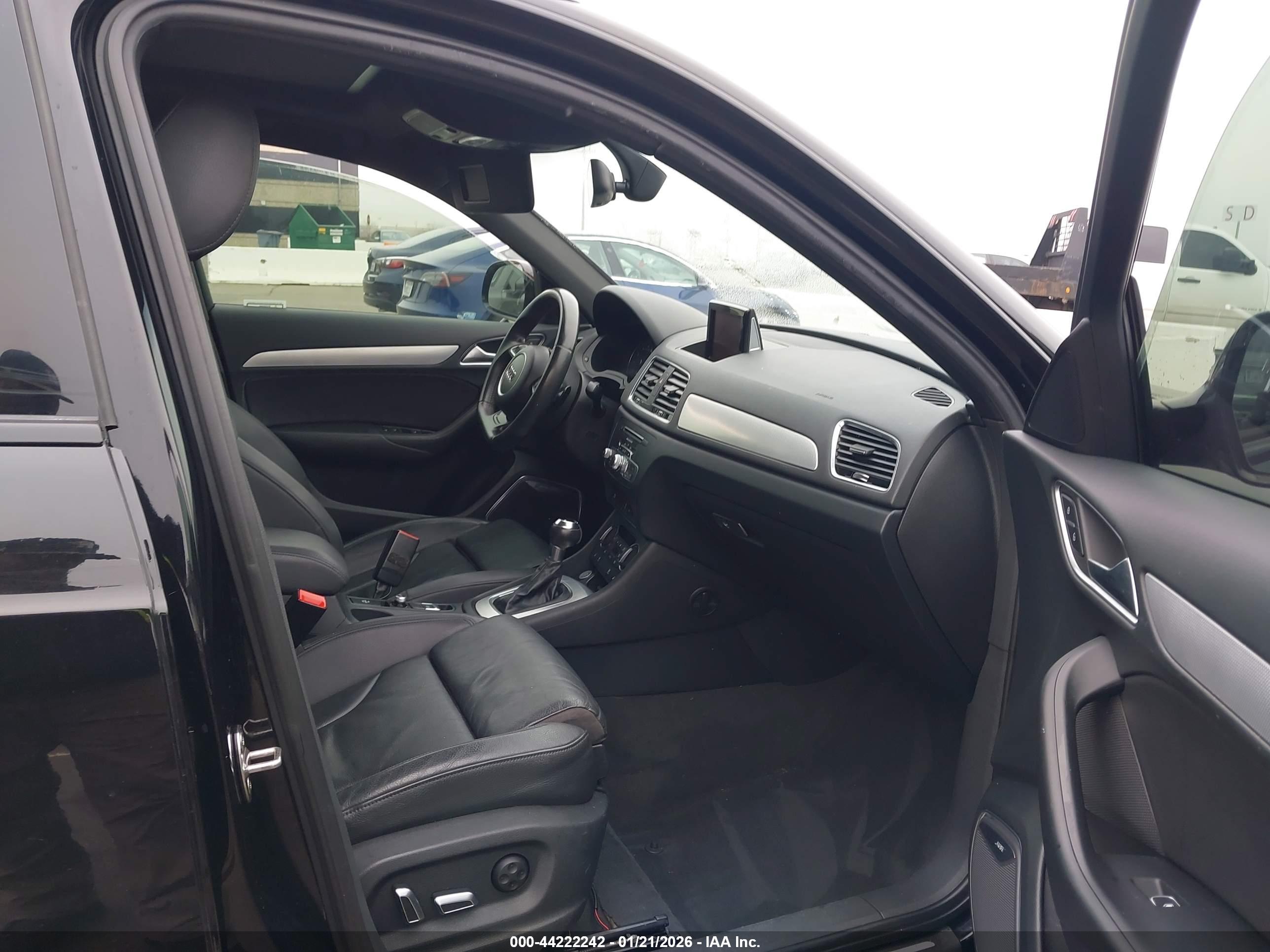 AUDI Q3 image 5