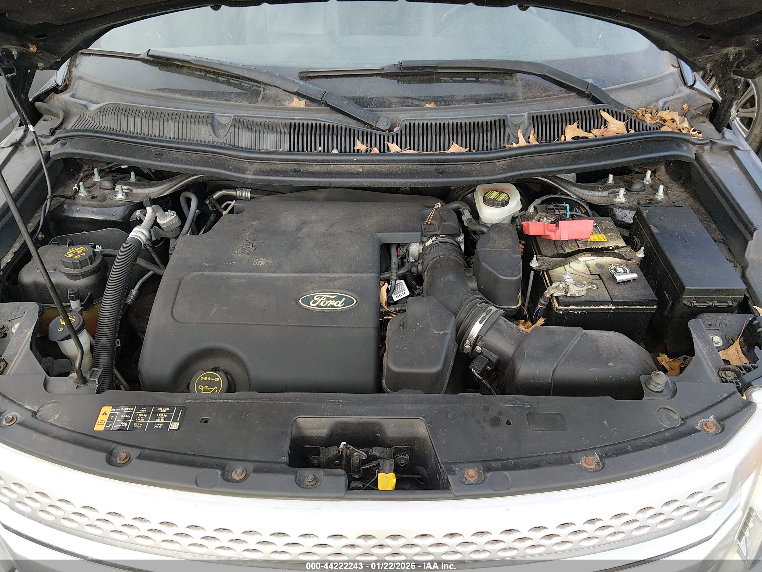 FORD EXPLORER image 10