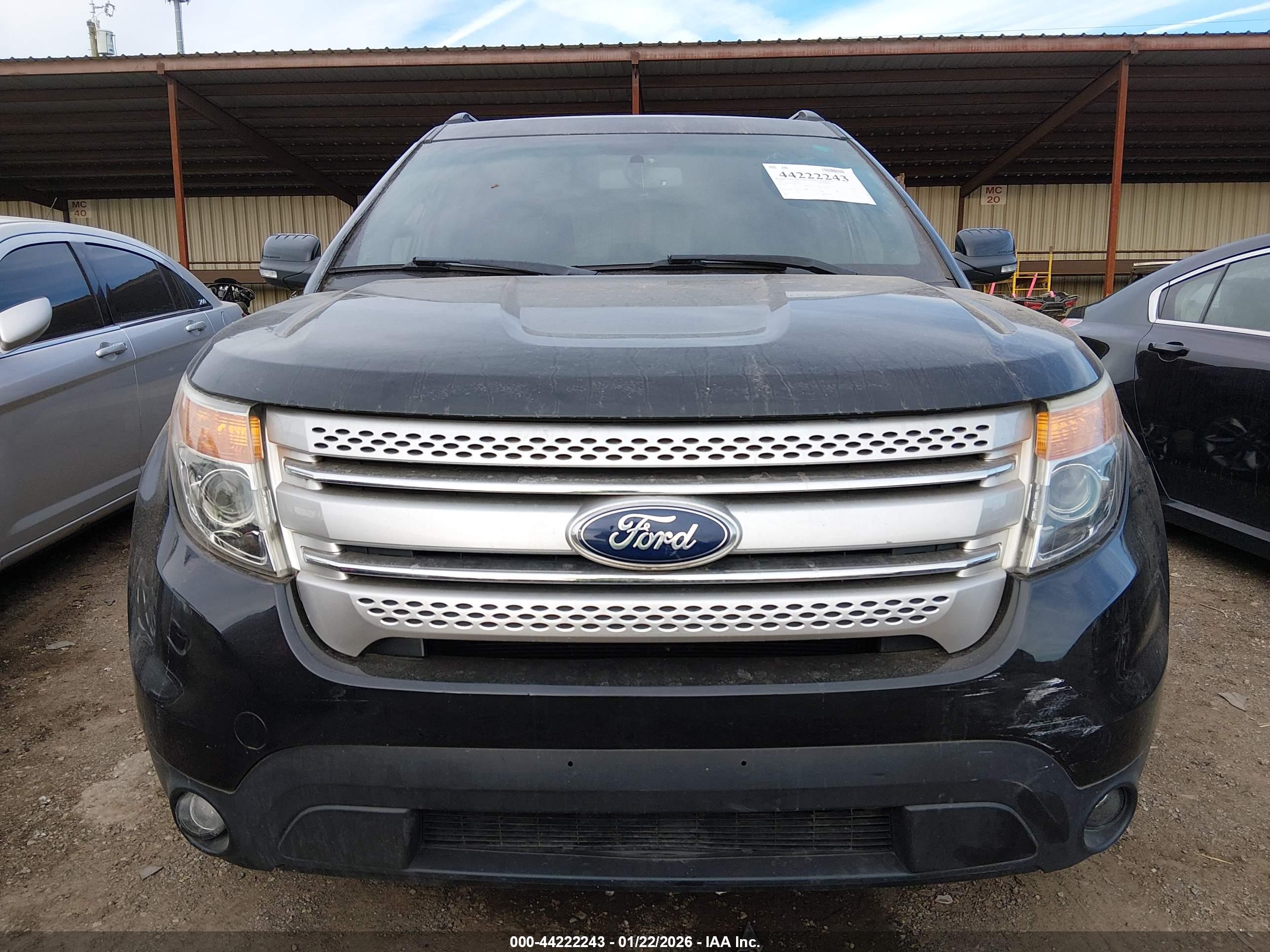 FORD EXPLORER image 6