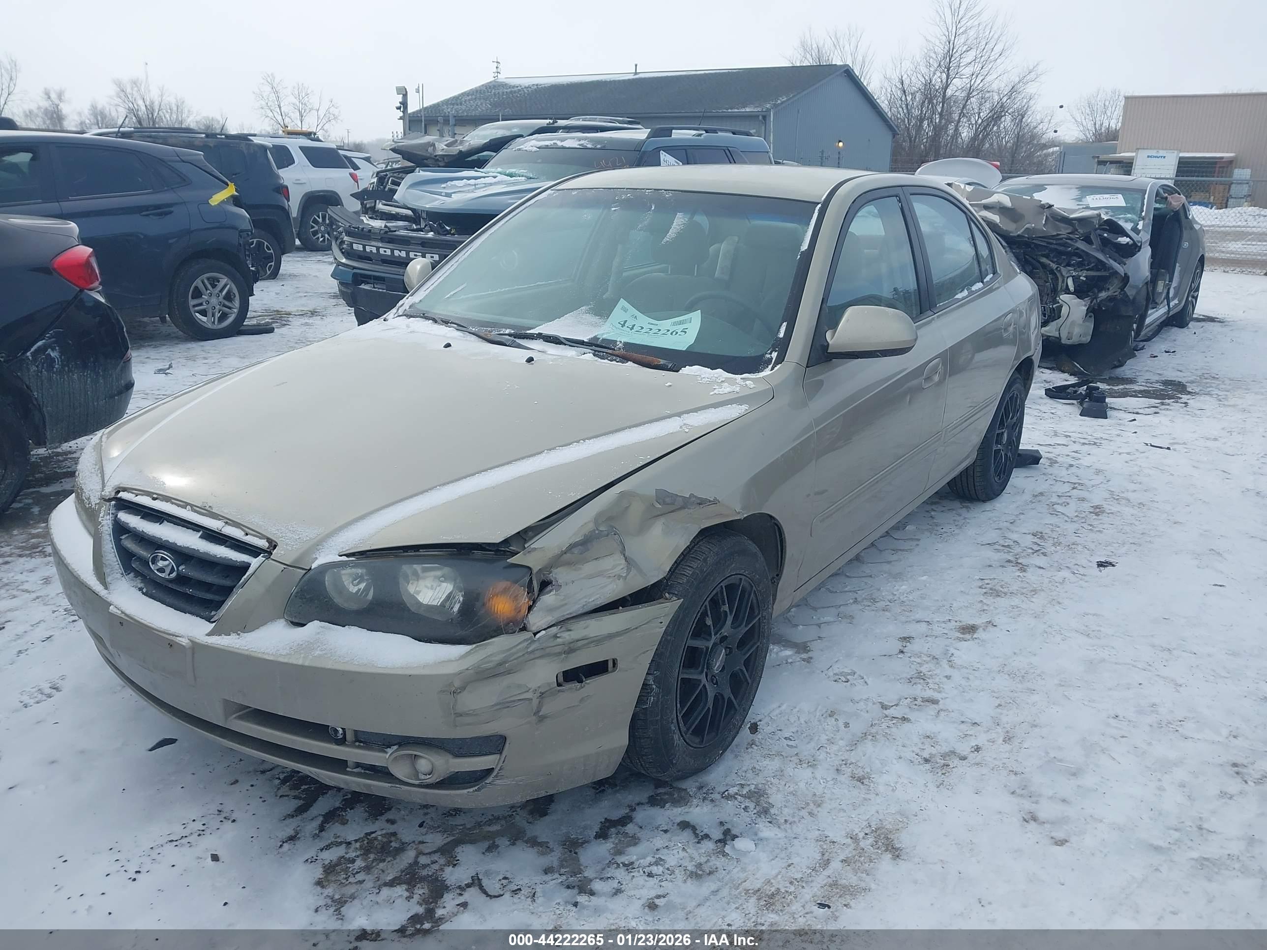 HYUNDAI ELANTRA image 2