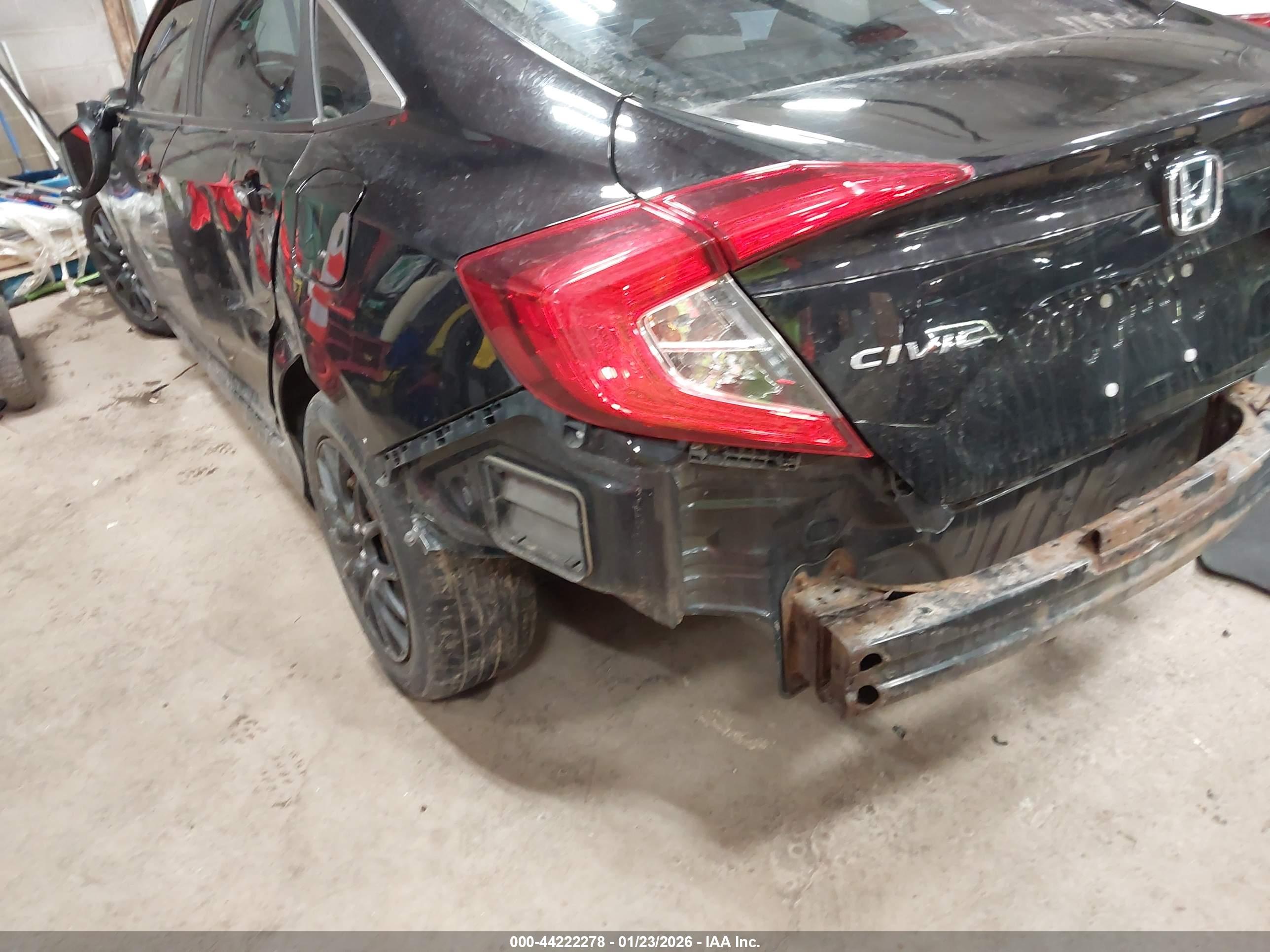 HONDA CIVIC image 6