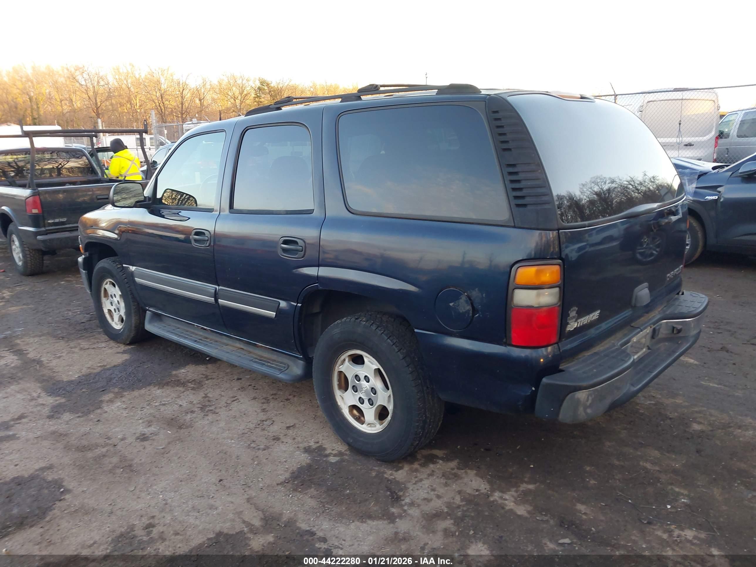 CHEVROLET TAHOE image 3