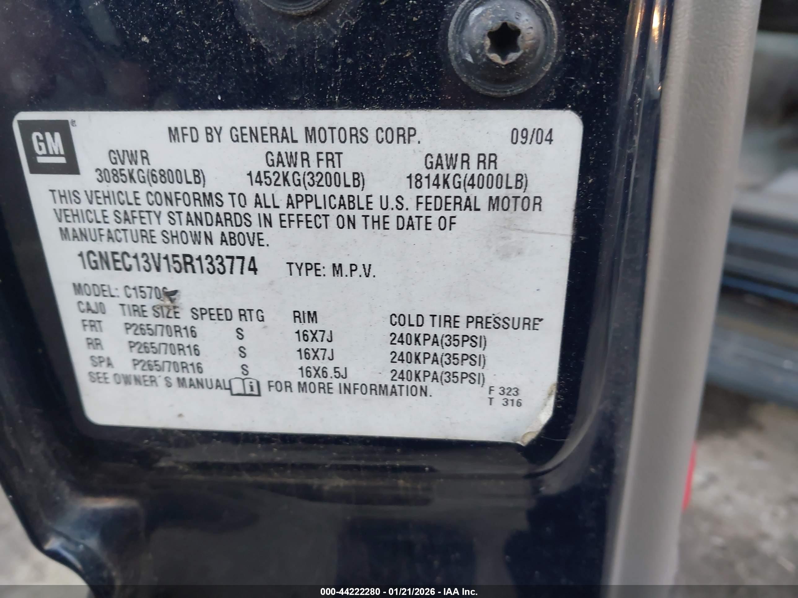 CHEVROLET TAHOE image 9