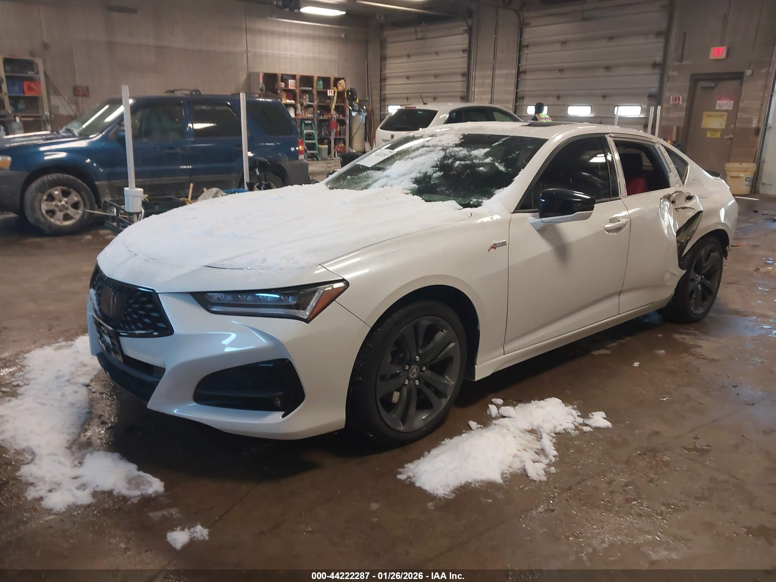ACURA TLX image 2