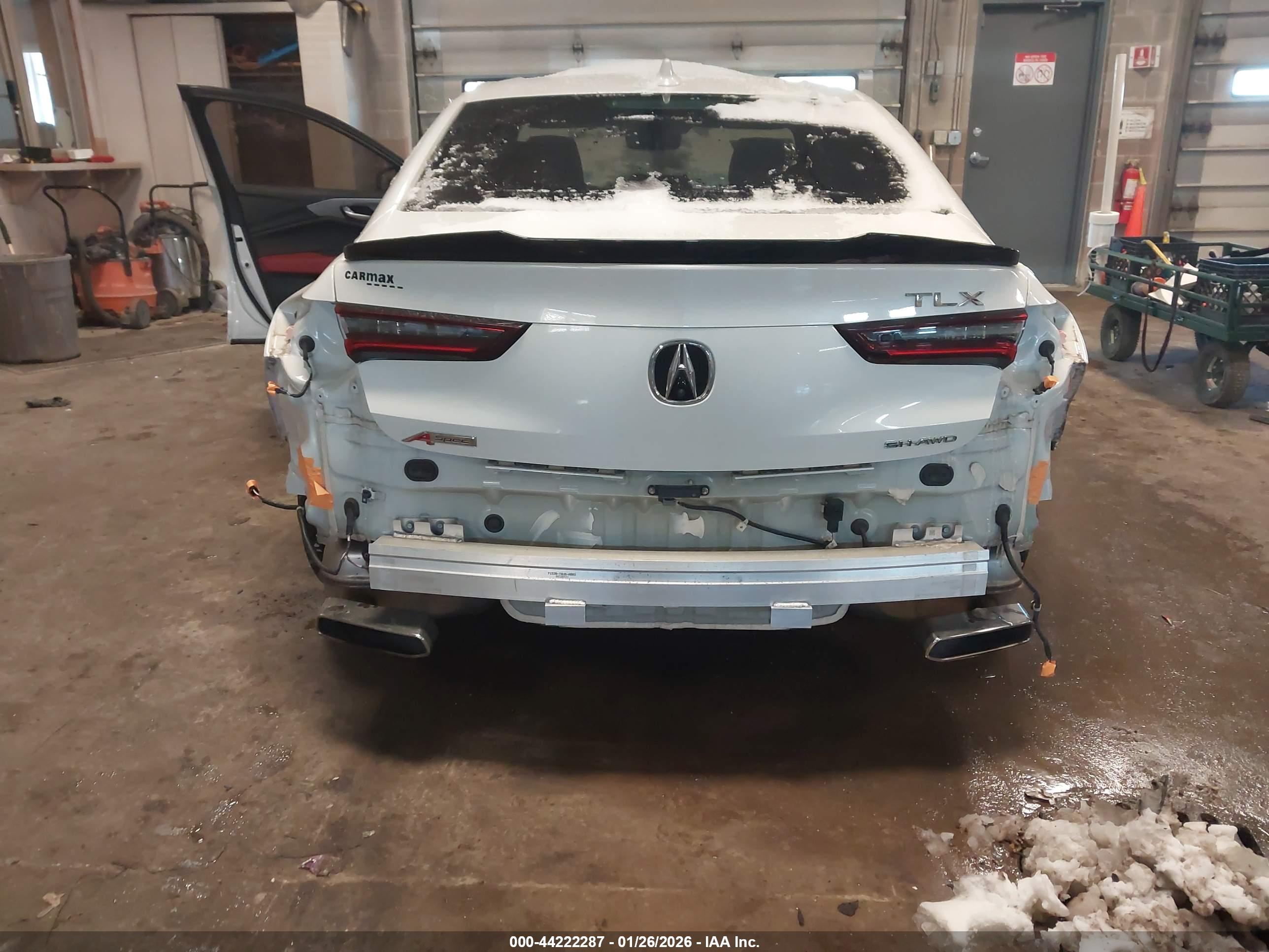 ACURA TLX image 6