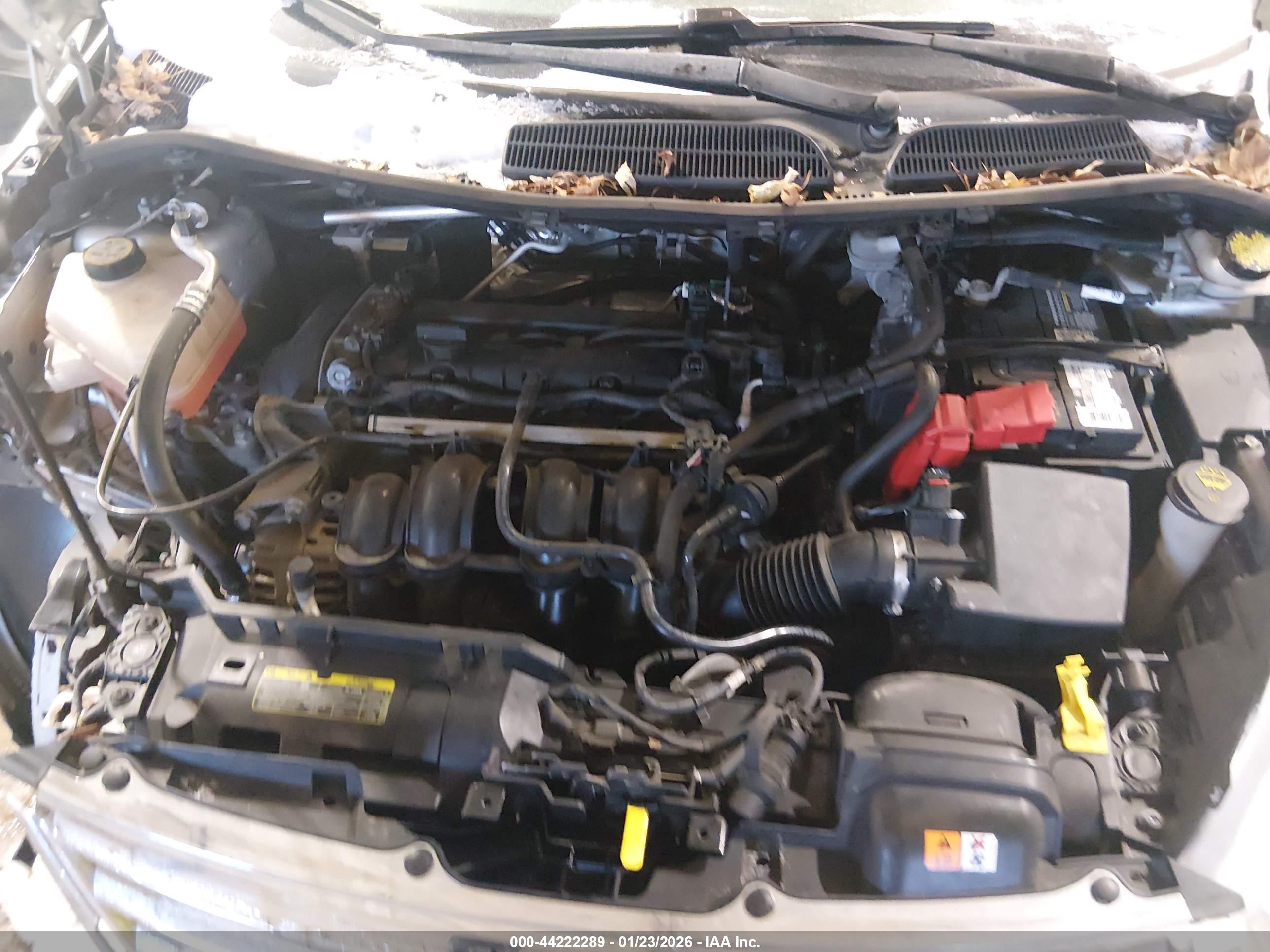 FORD FIESTA image 10