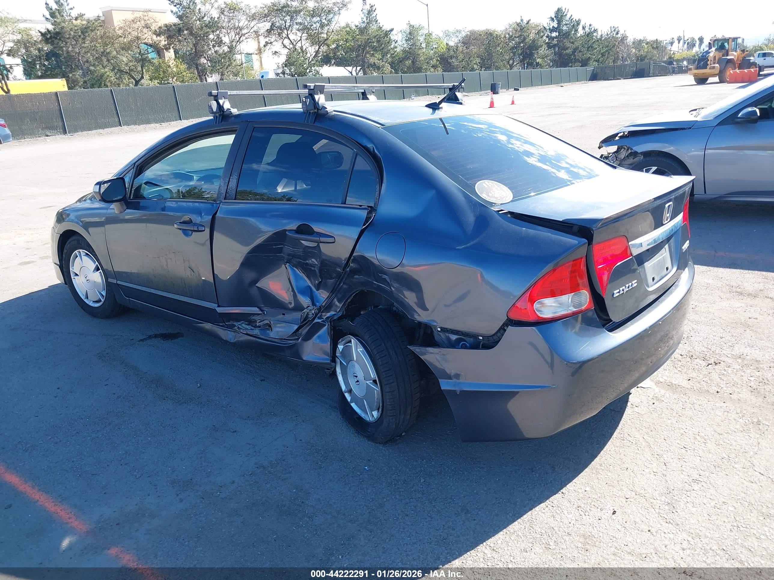 HONDA CIVIC image 3