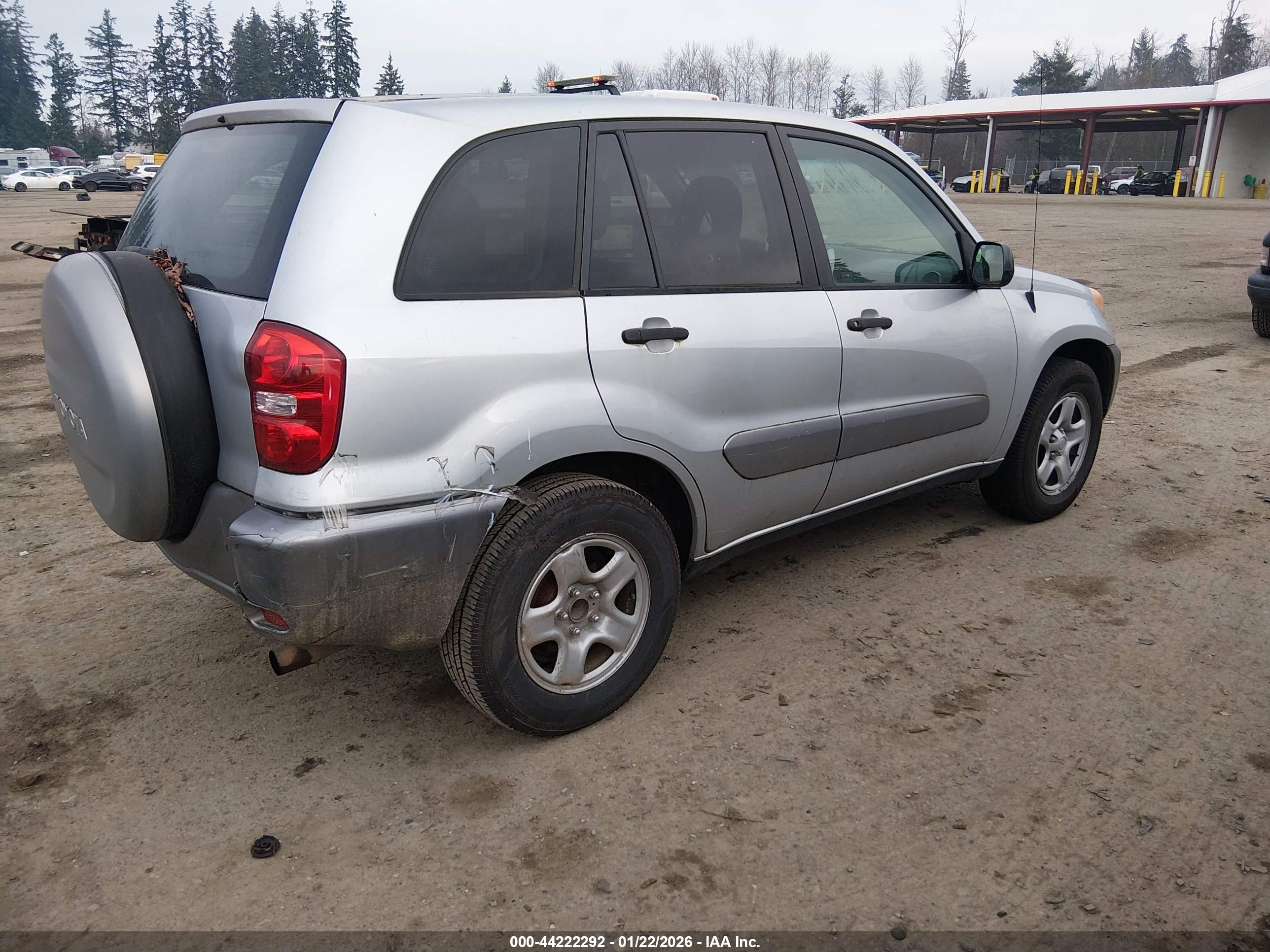 TOYOTA RAV4 image 4