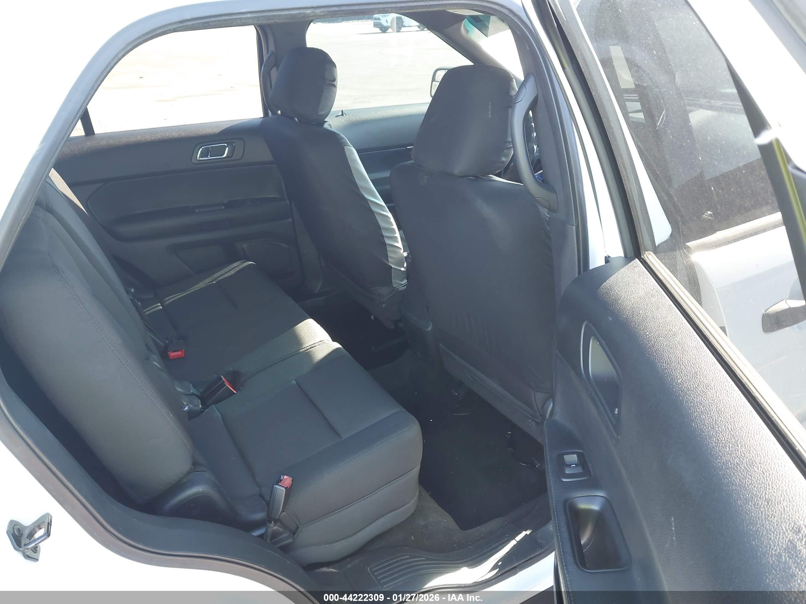 FORD UTILITY image 8