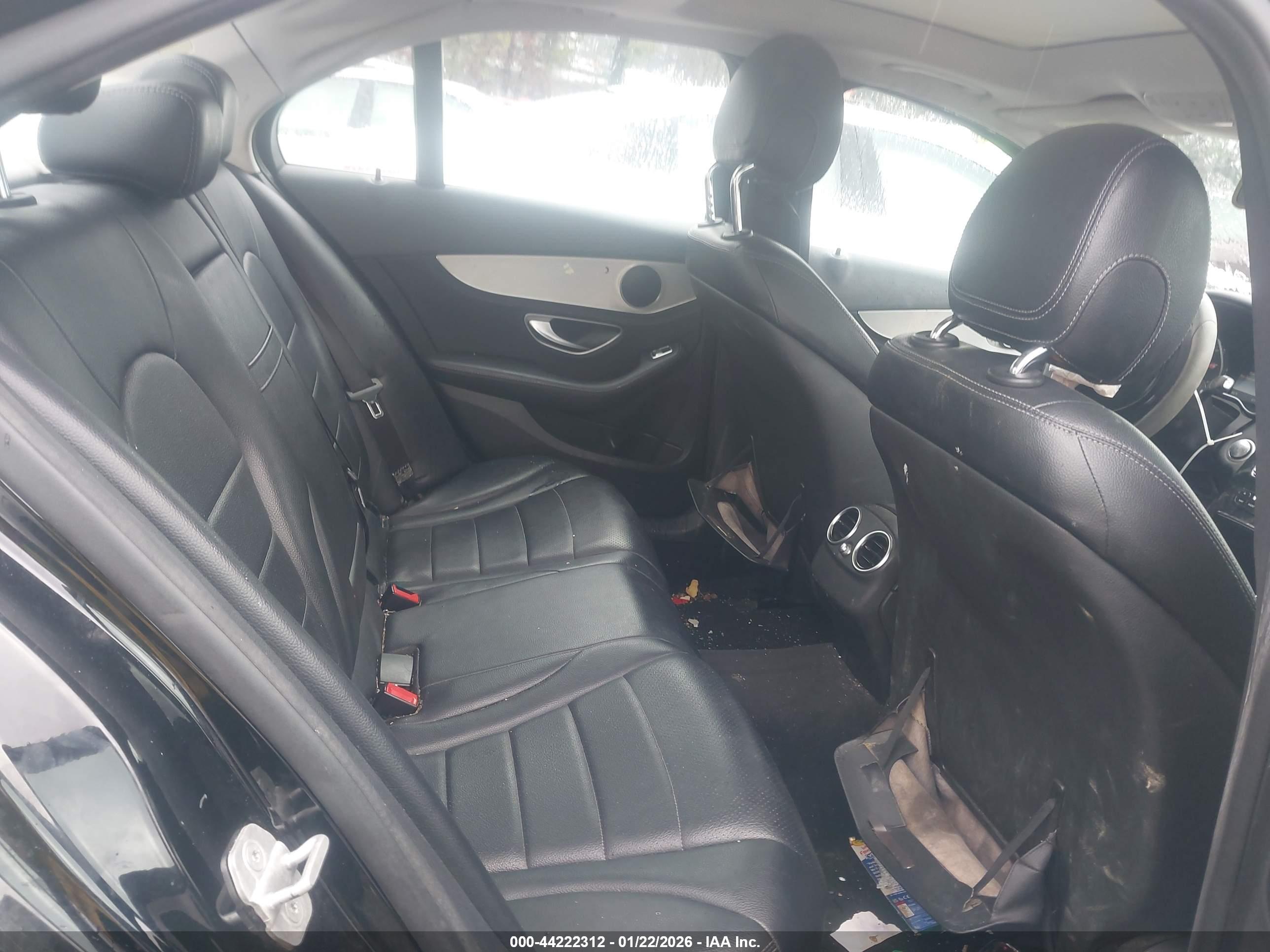 MERCEDES-BENZ C image 8