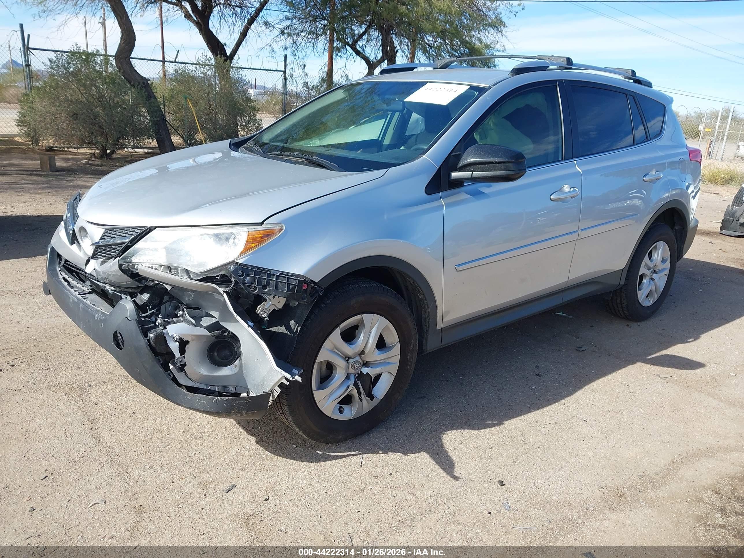 TOYOTA RAV4 image 2