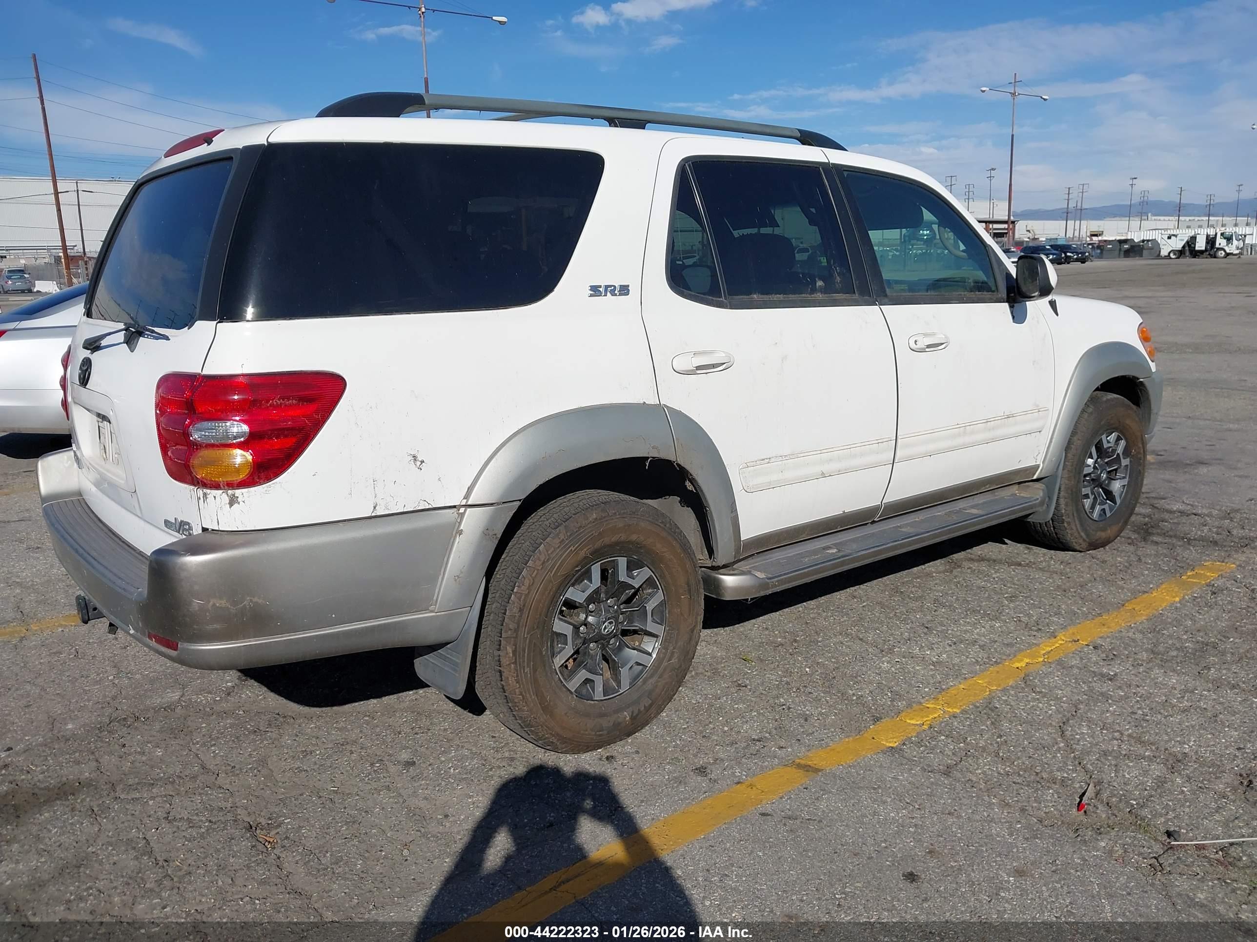 TOYOTA SEQUOIA image 4