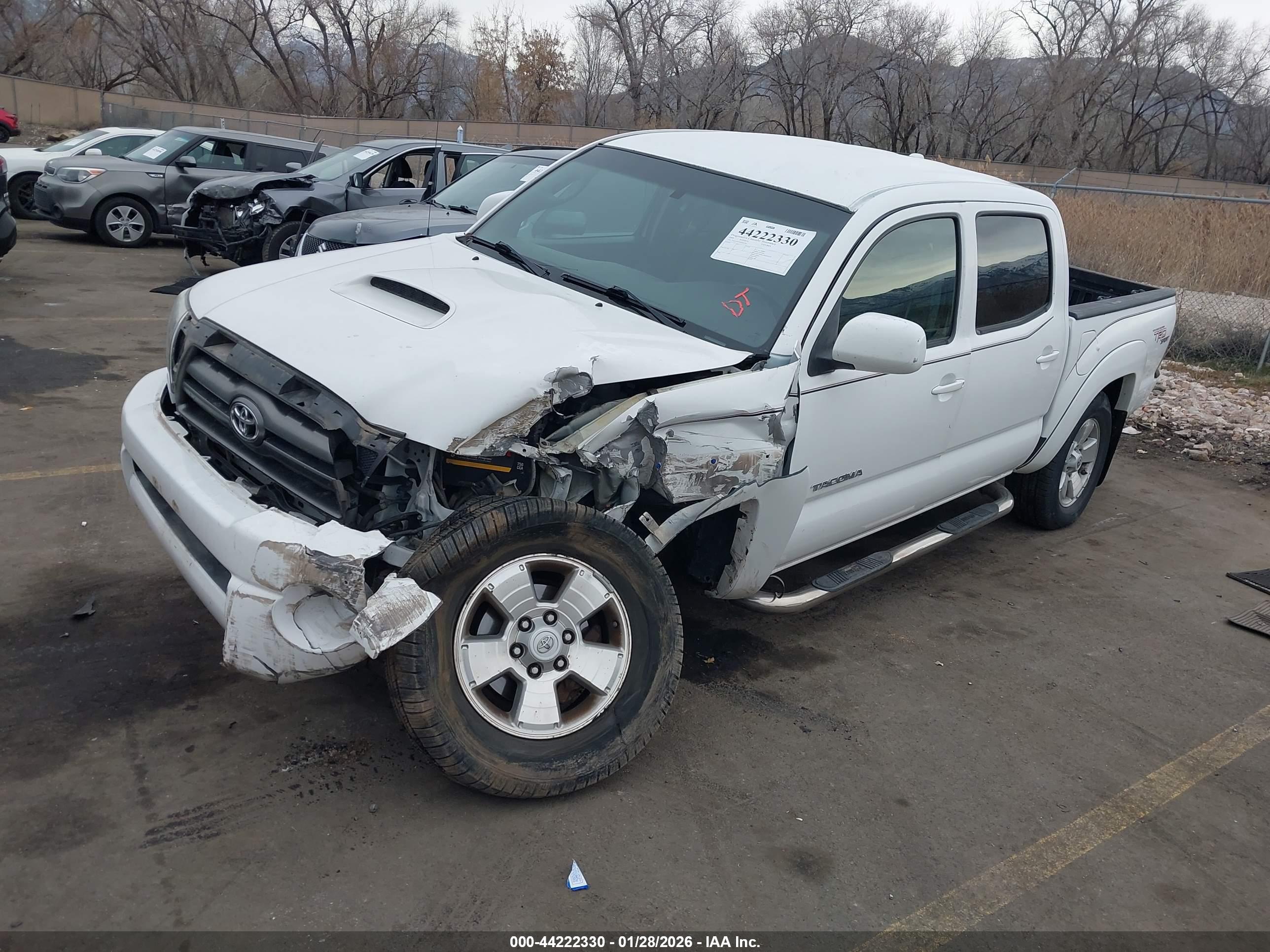TOYOTA TACOMA image 2