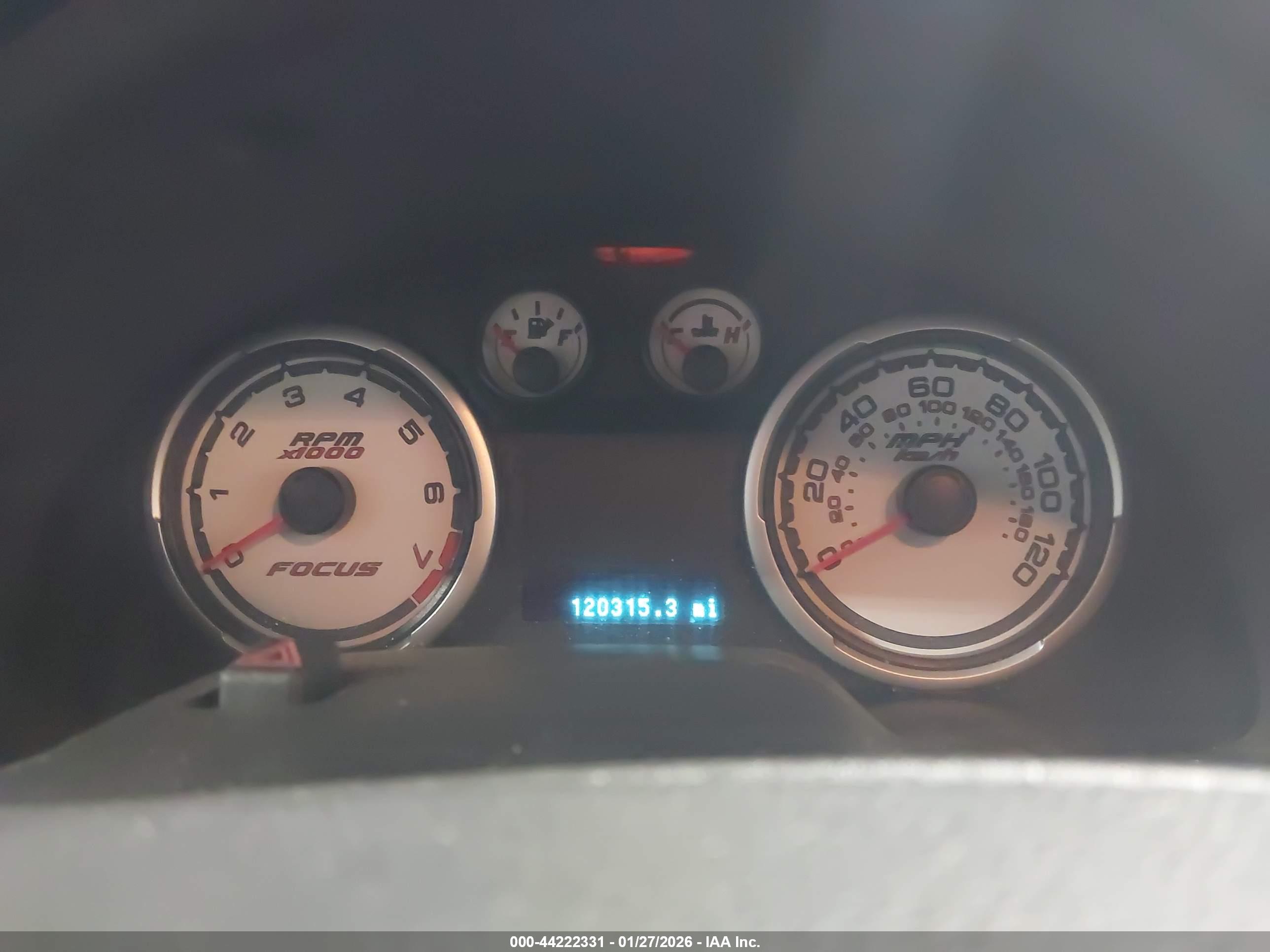 FORD FOCUS image 7