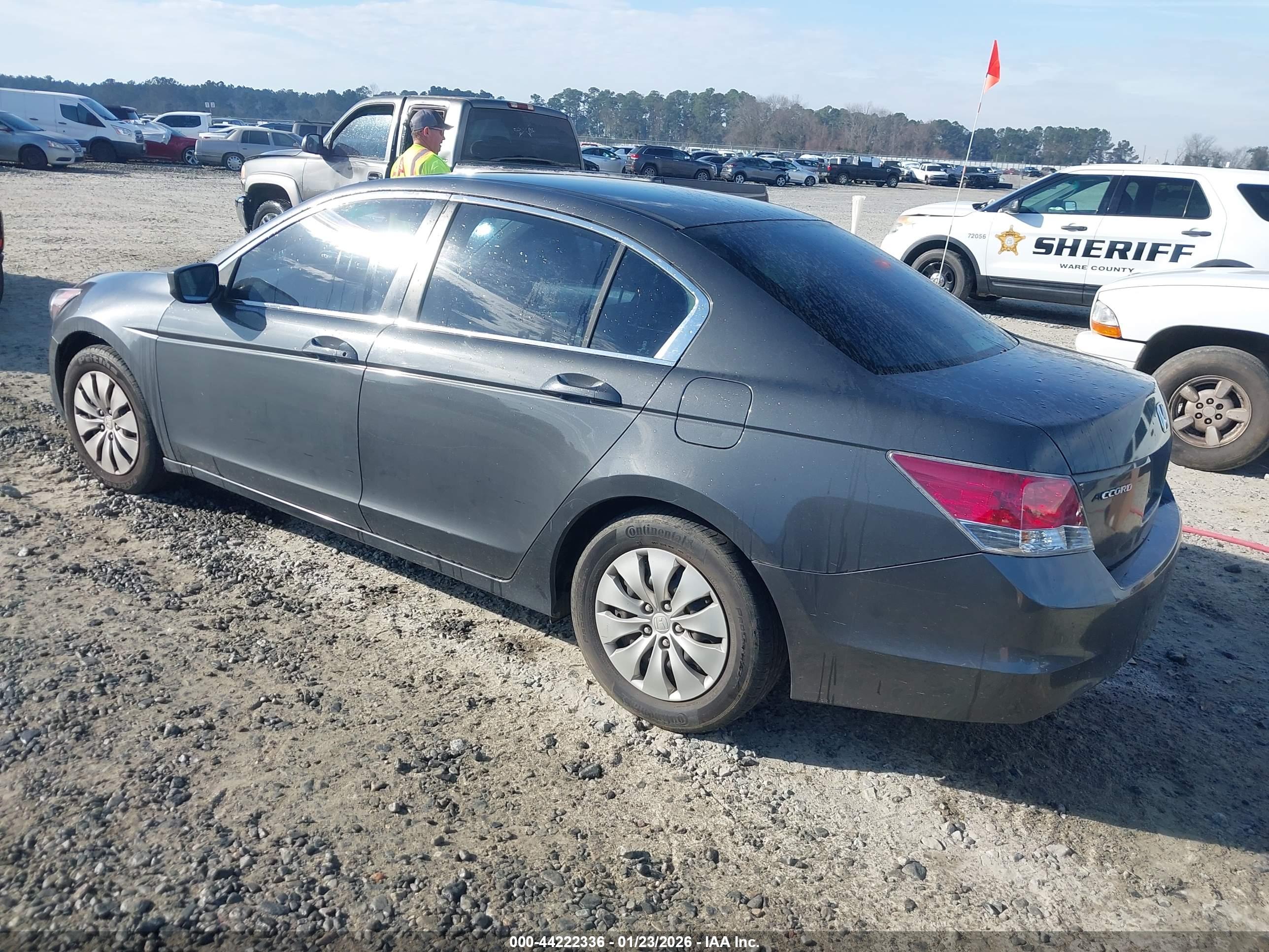 HONDA ACCORD image 3